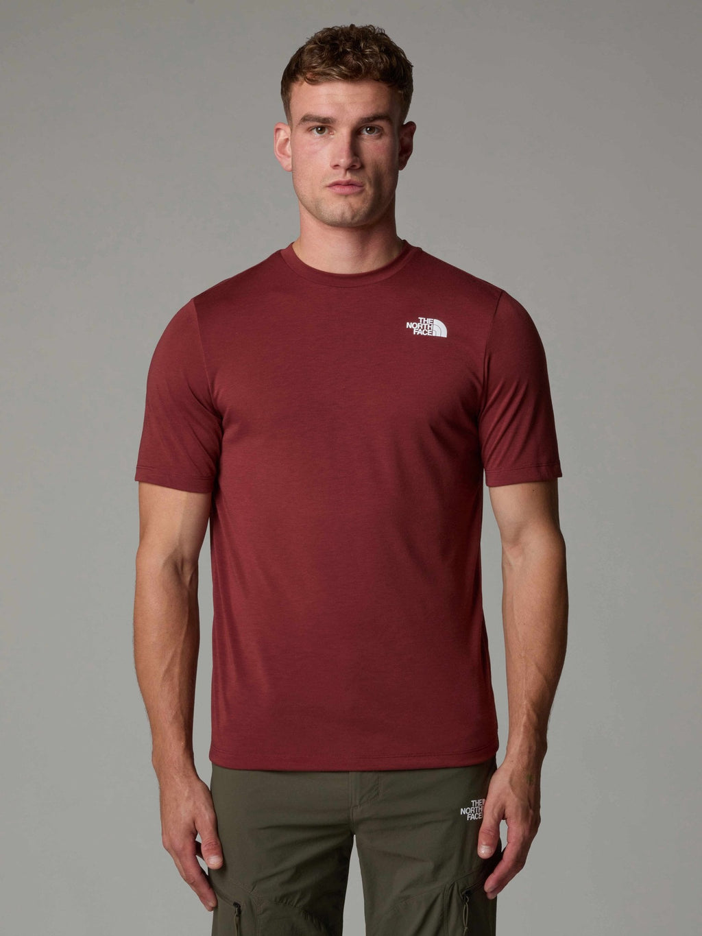THE NORTH FACE Тениска M FOUNDATION MOUNTAINS FACES TEE