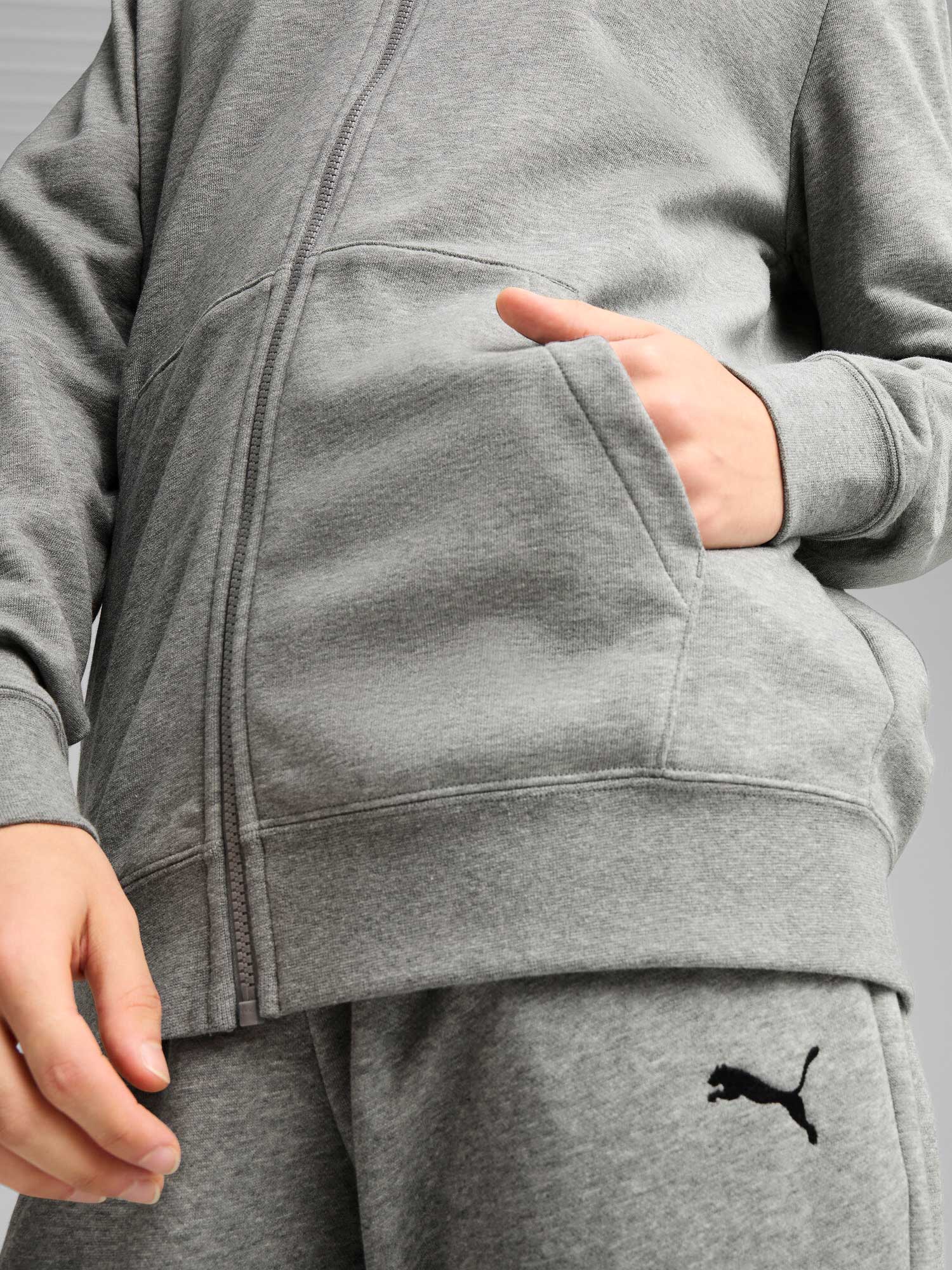PUMA Суитшърт ESS Small Logo Full-Zip Hoodie TR