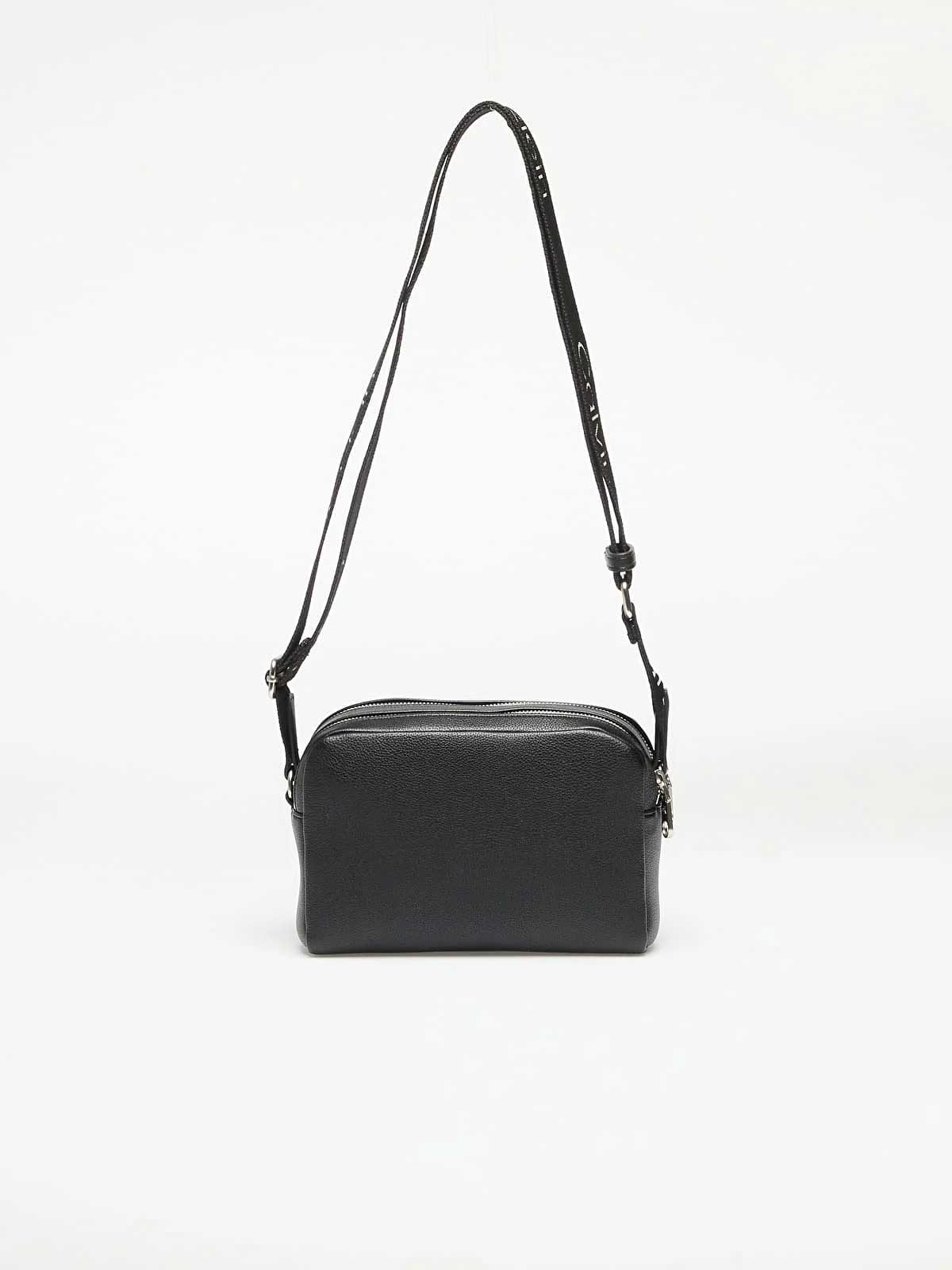 Calvin Klein Jeans Чанта ULTRALIGHT CAMERA BAG21 PU