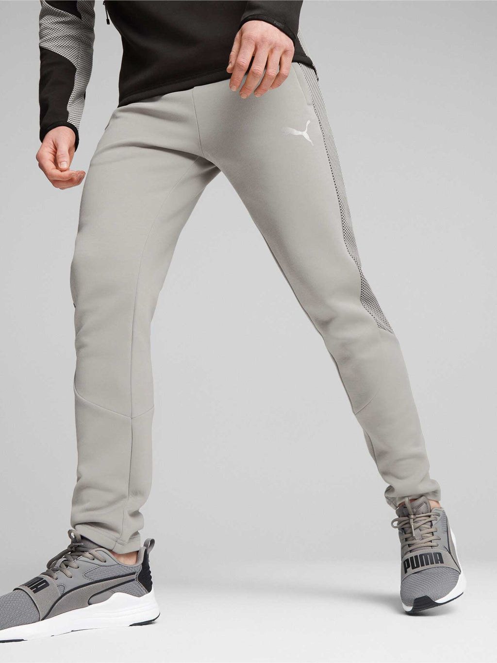 PUMA Спортно долнище EVOSTRIPE Pants DK
