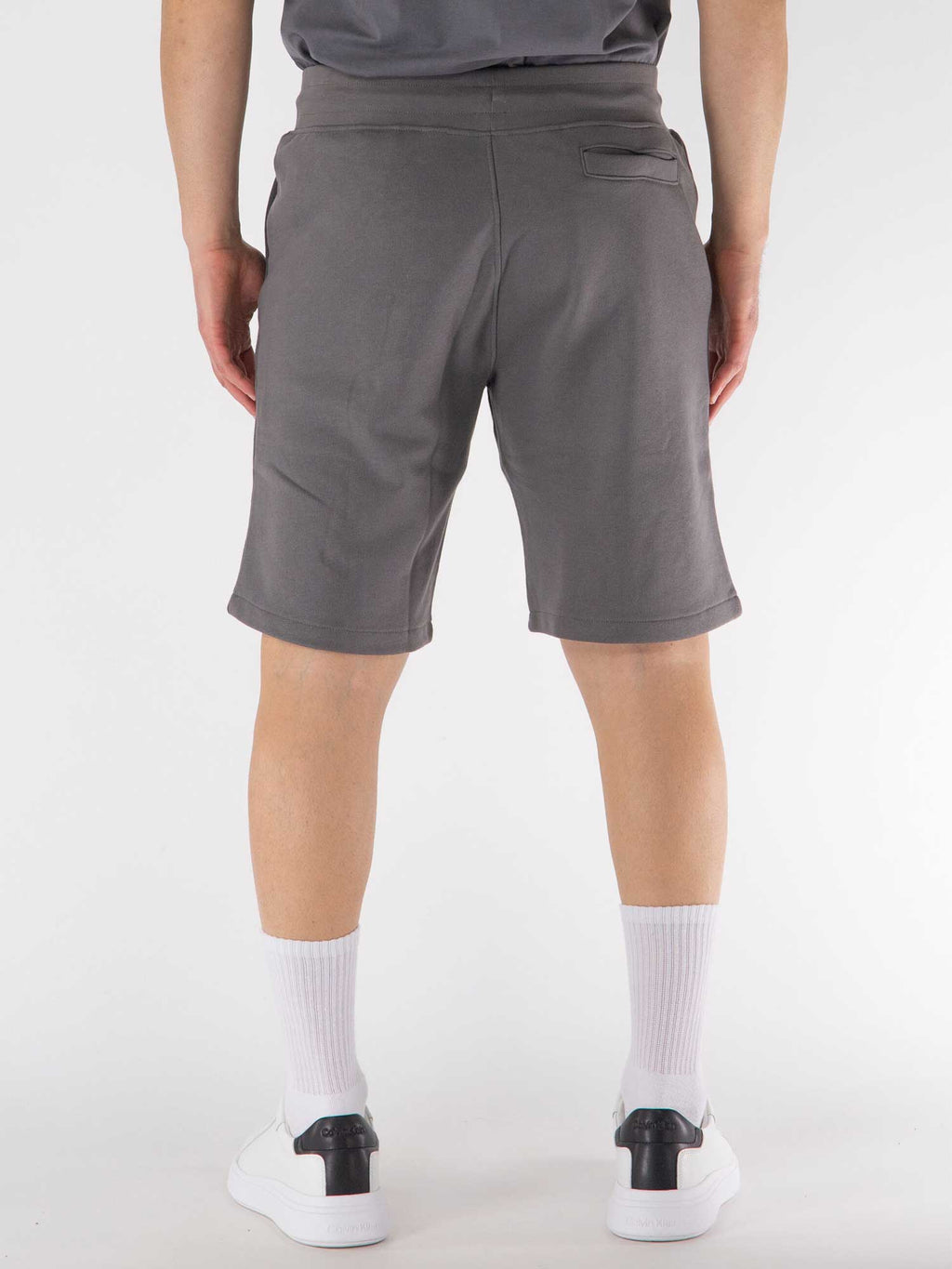 GUESS Къси панталони ALDWIN SHORT PANT