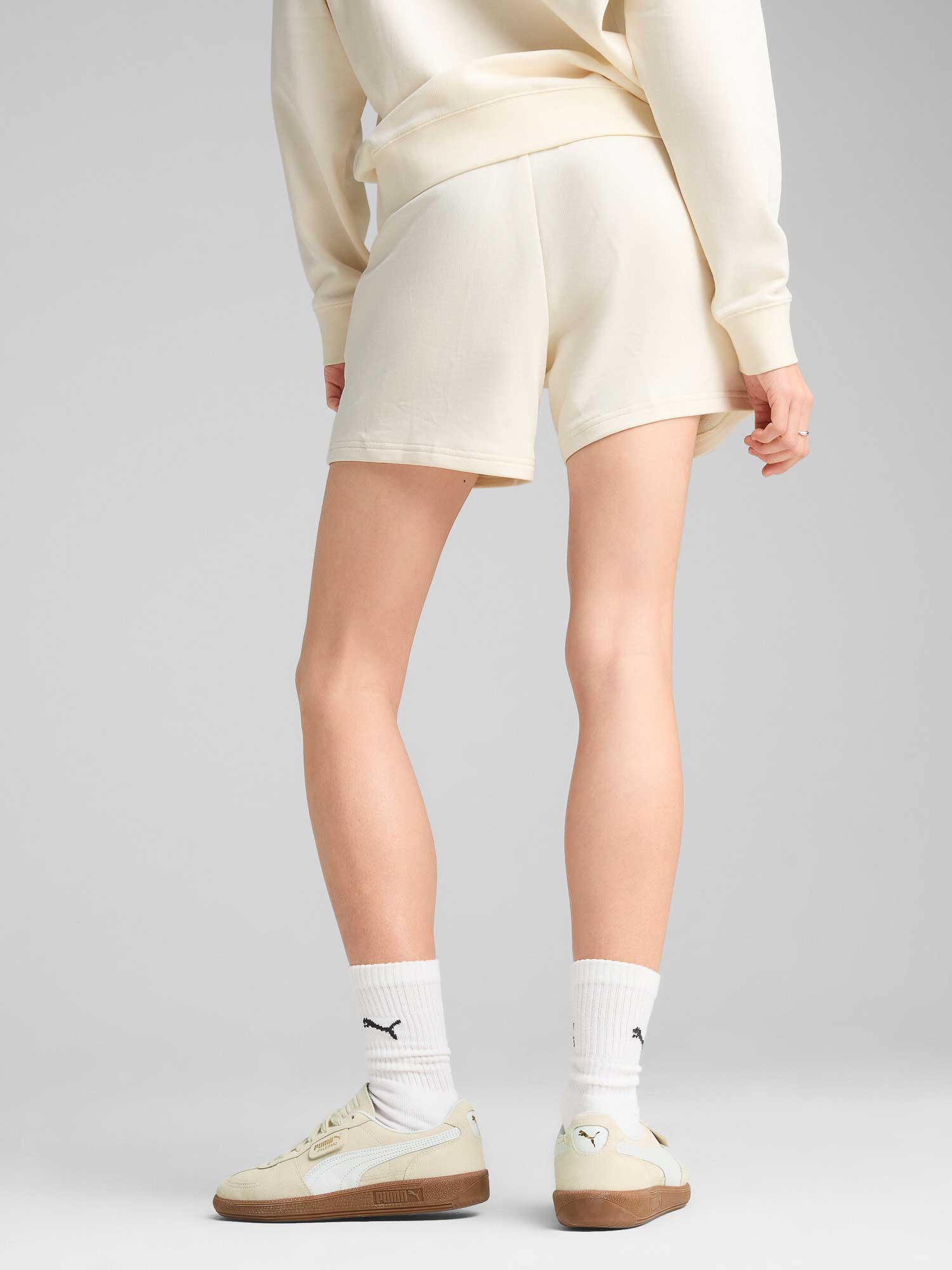 PUMA Къси панталони ESS ELEVATED Mid-Rise Shorts 5