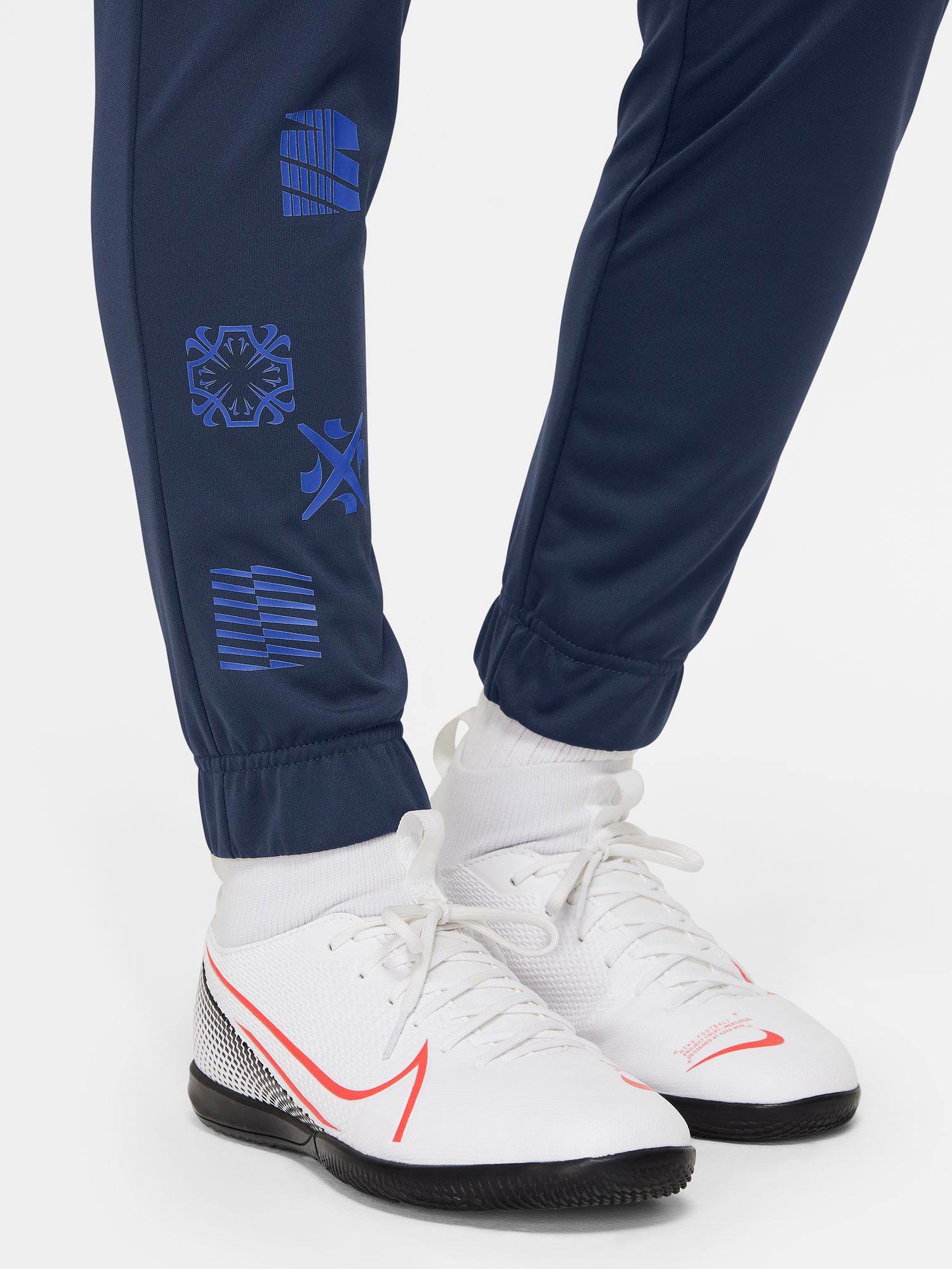 NIKE Спортно долнище CR7 Y NK DRY PZ