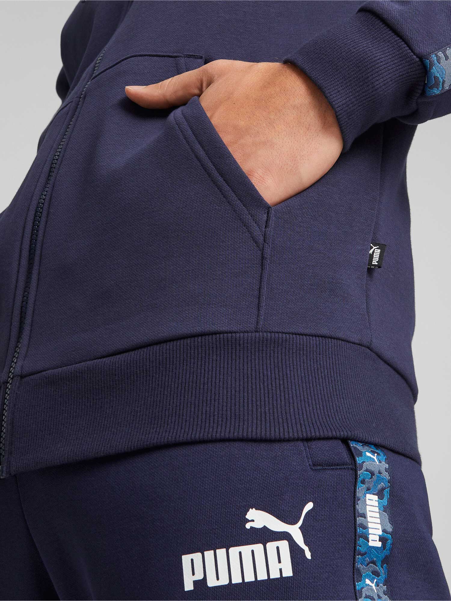 PUMA Суитшърт ESS TPAE CAMO FL