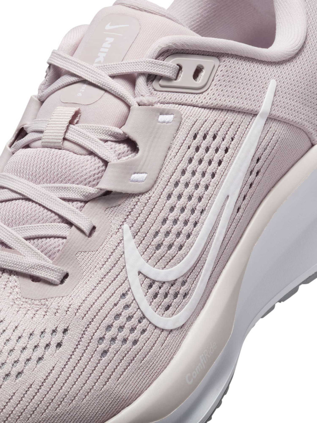 NIKE Обувки WMNS QUEST 6
