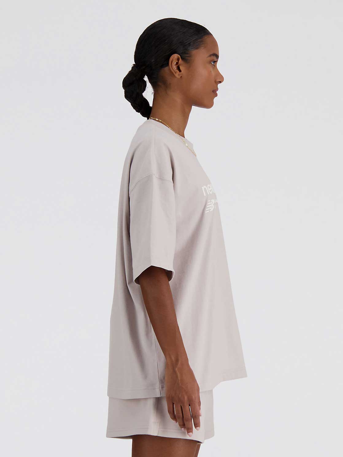 NEW BALANCE Тениска LINEAR HERITAGE OVERSIZED T-SHIRT