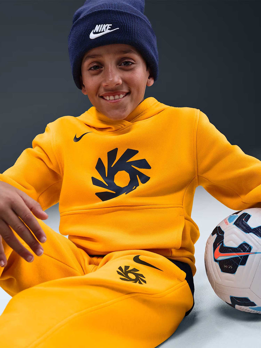 NIKE Суитшърт Erling Haaland K NK CLUB FLC HDY -PD