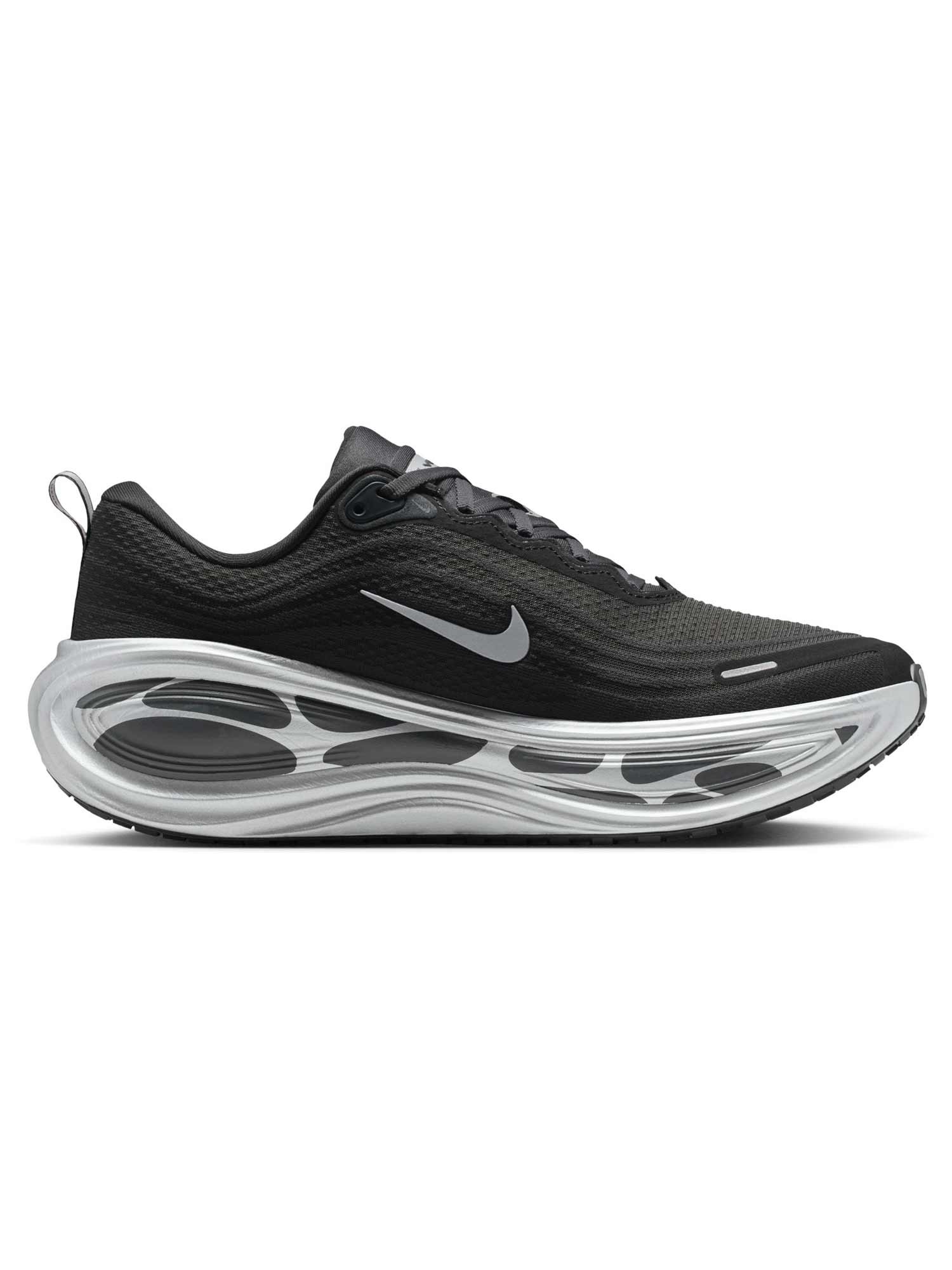 NIKE Обувки VOMERO PLUS