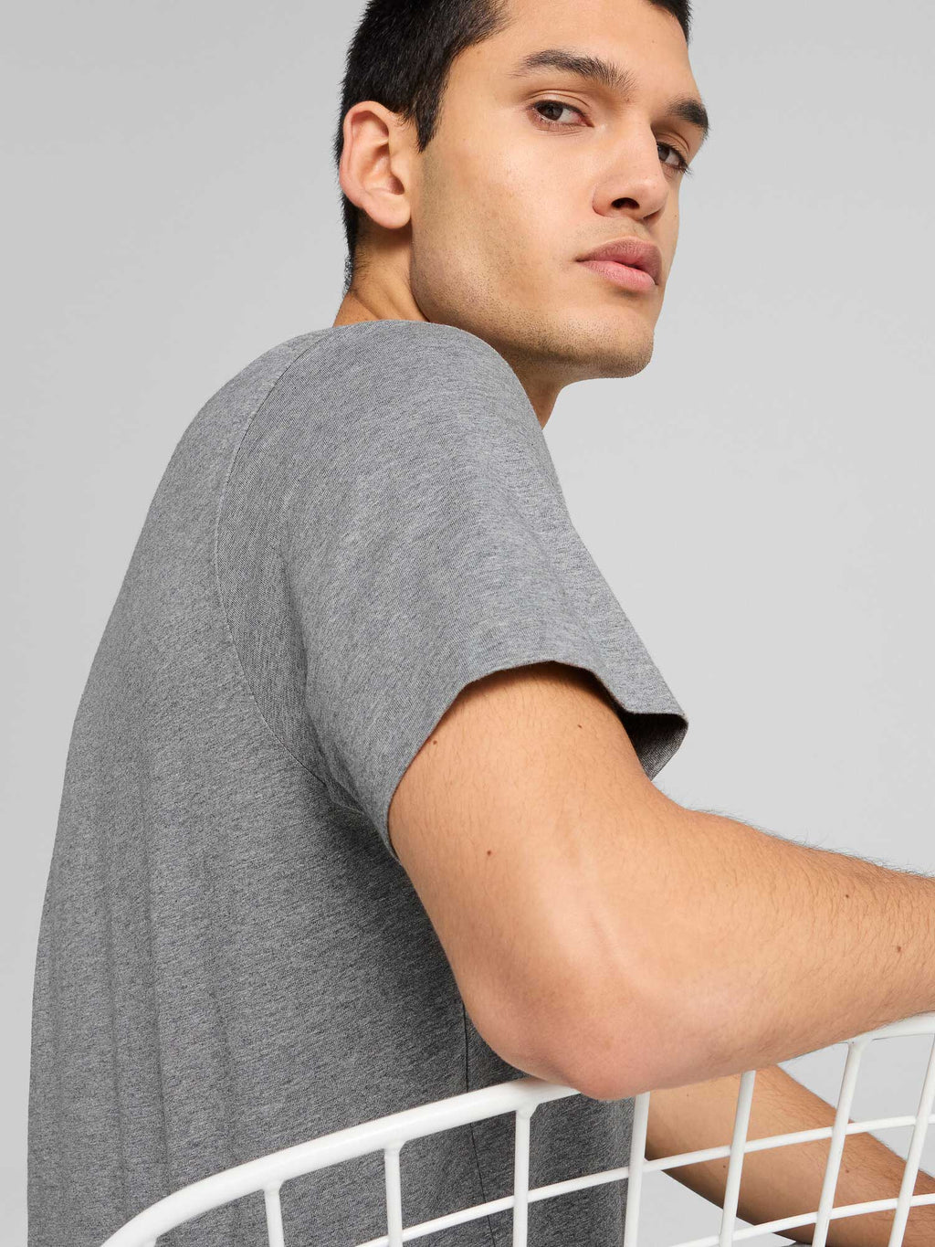 PUMA Тениска ESS No. 1 Logo Tee