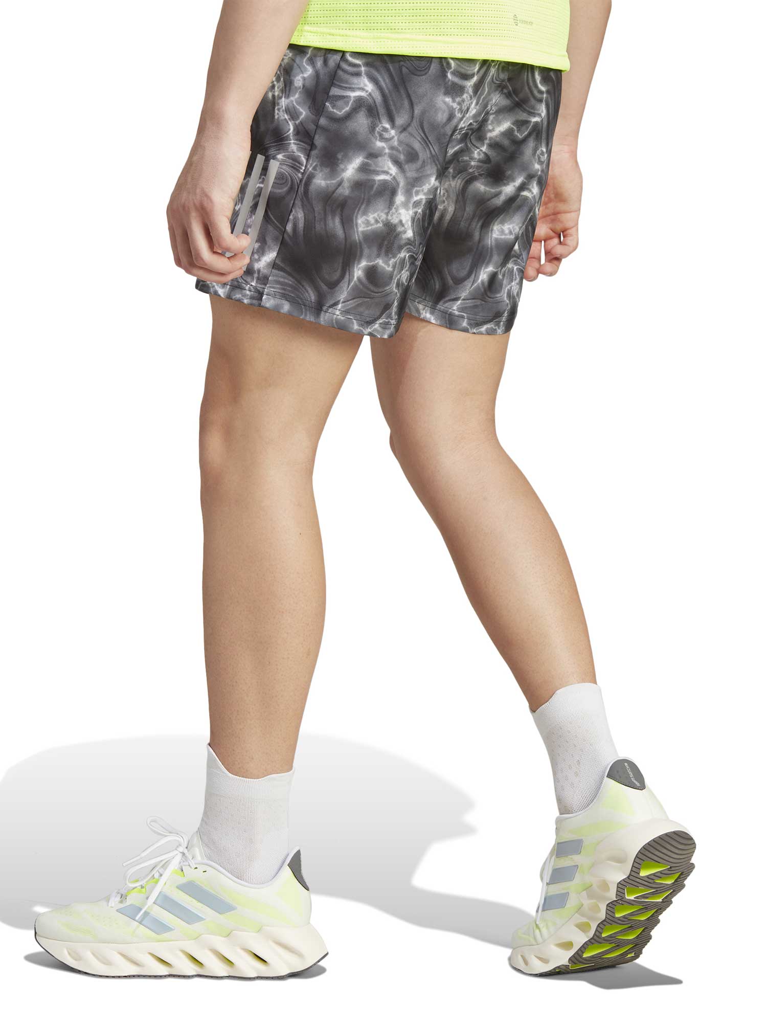 ADIDAS PERFORMANCE Къси панталони Own the Run Allover Print