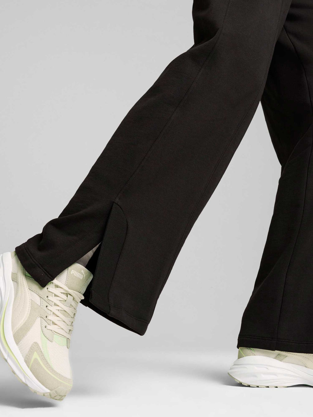 PUMA Спортно долнище HER