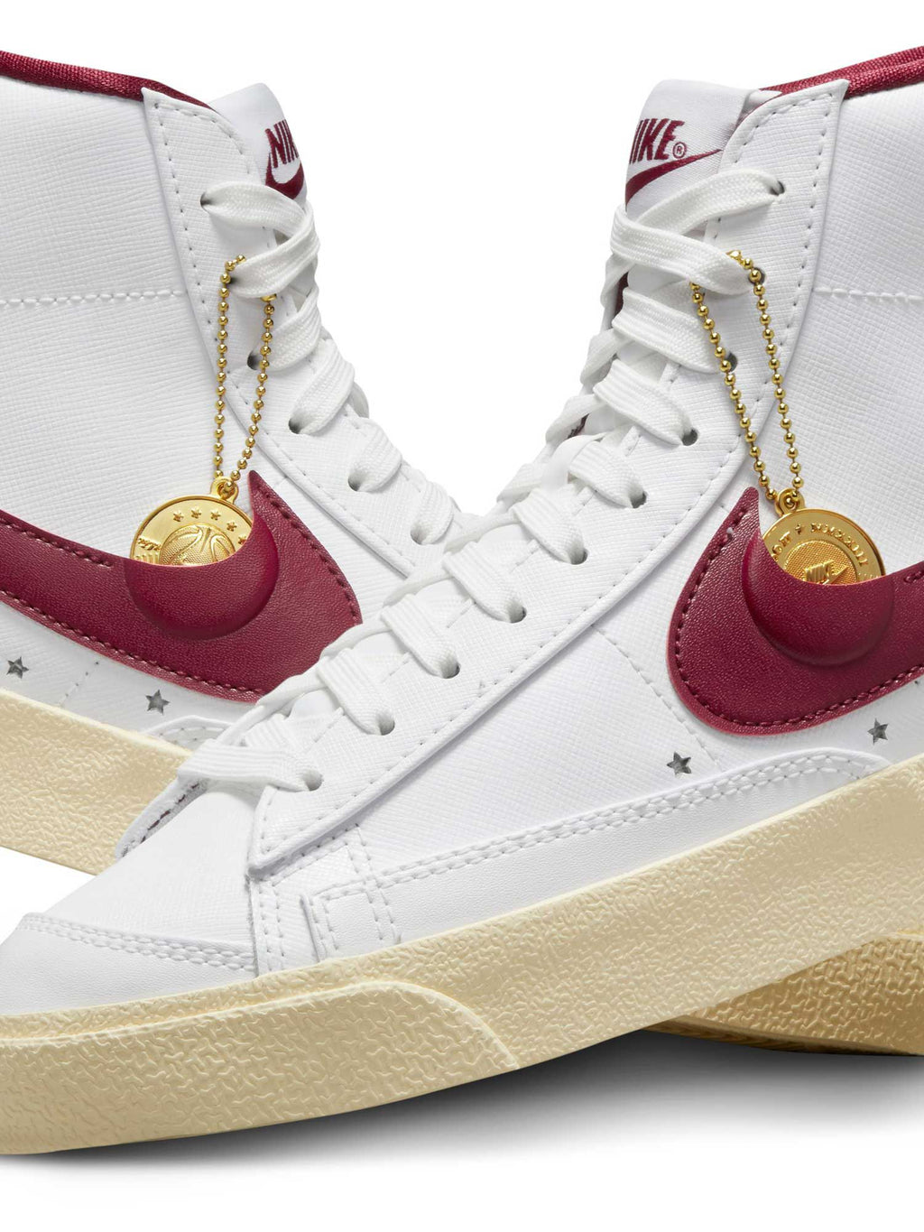 NIKE Обувки W BLAZER MID 77 SE