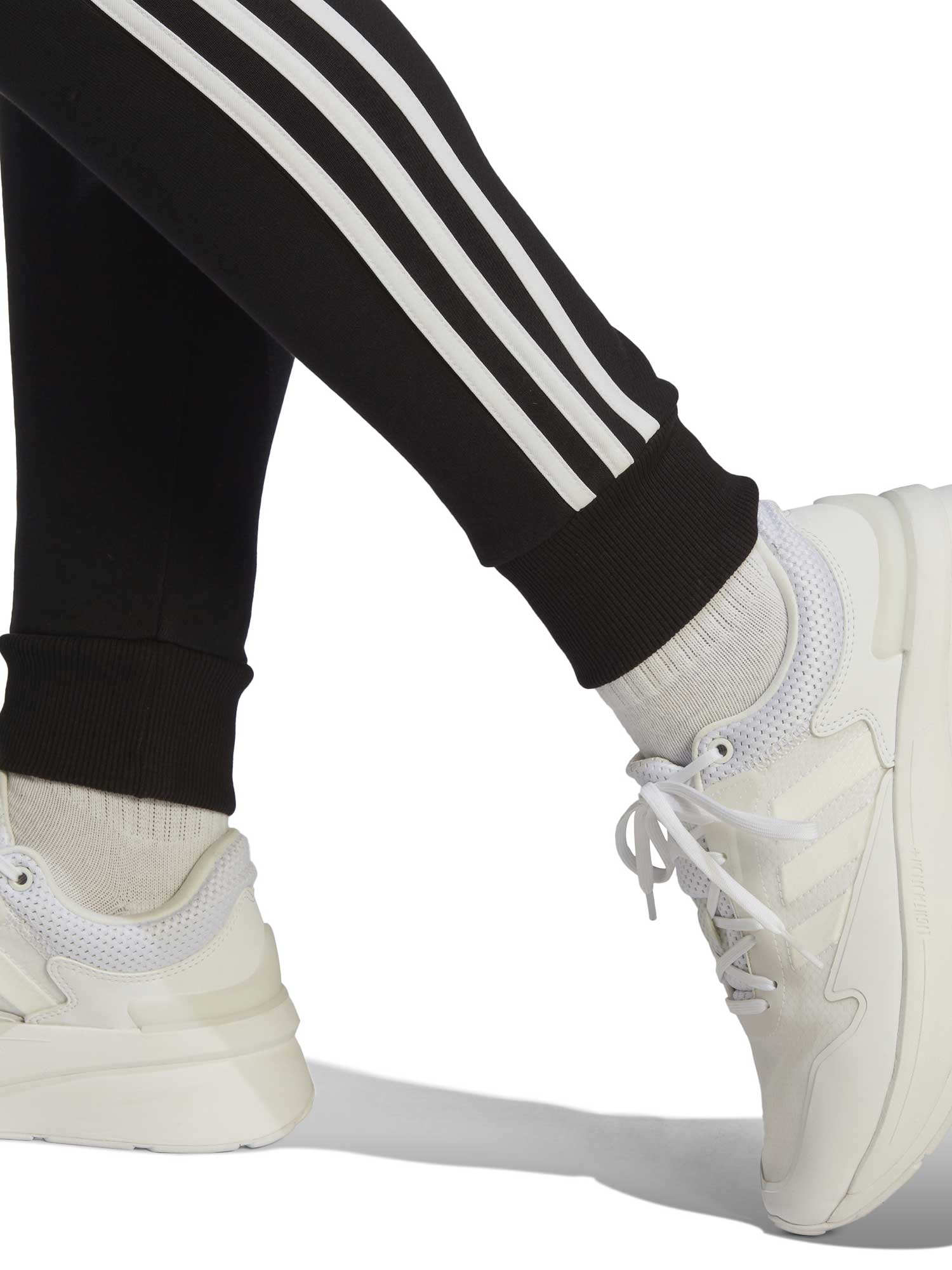 ADIDAS SPORTSWEAR Спортно долнище Essentials 3-Stripes
