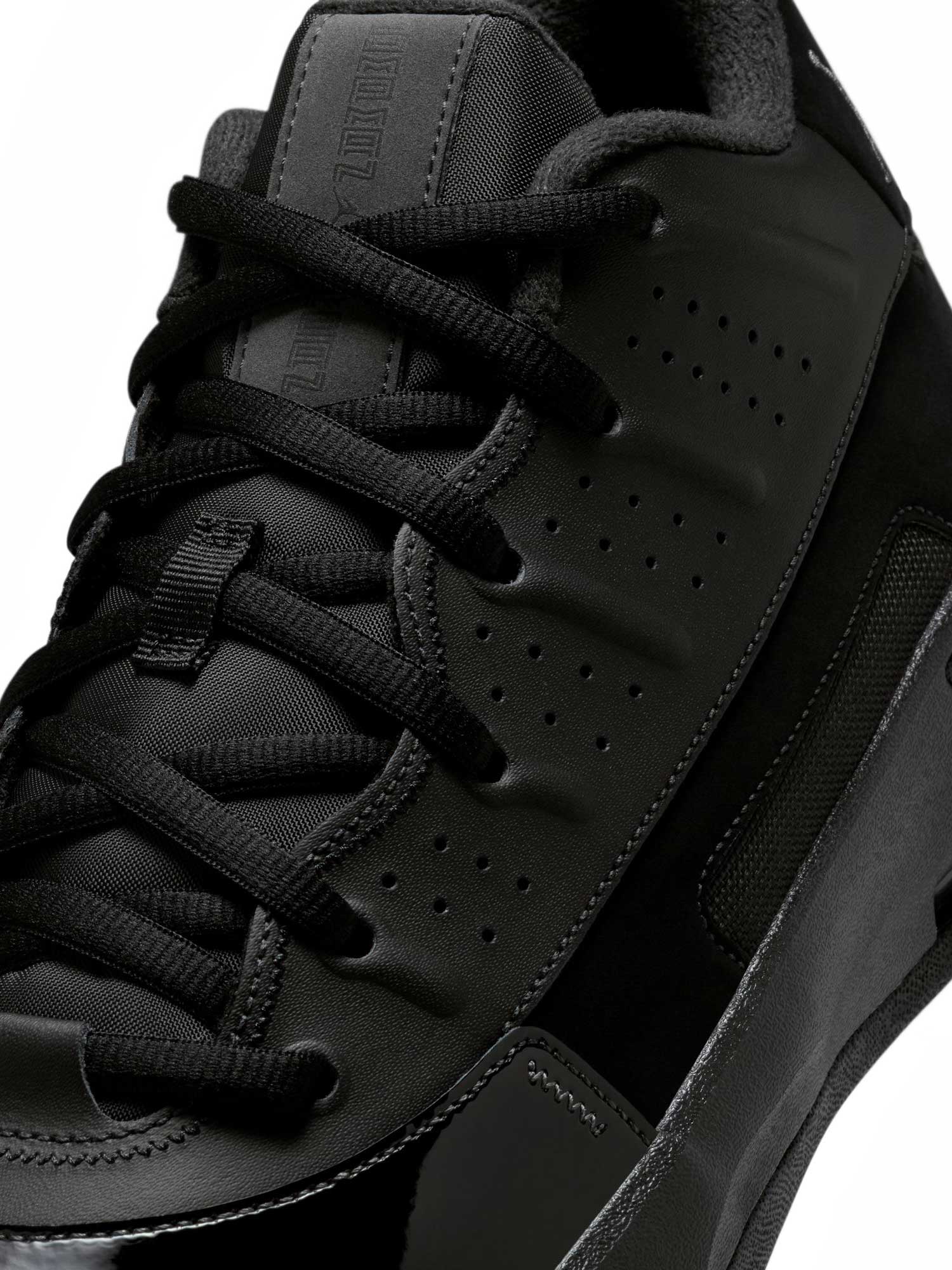 JORDAN Обувки JORDAN MAX AURA 7