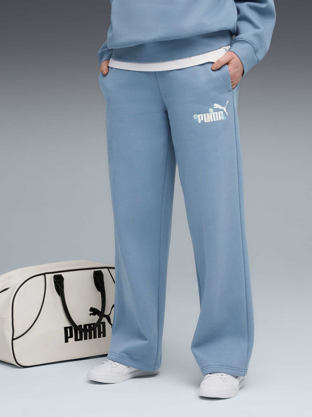PUMA Спортно долнище ESS NATURE 2.0 Comfort Logo