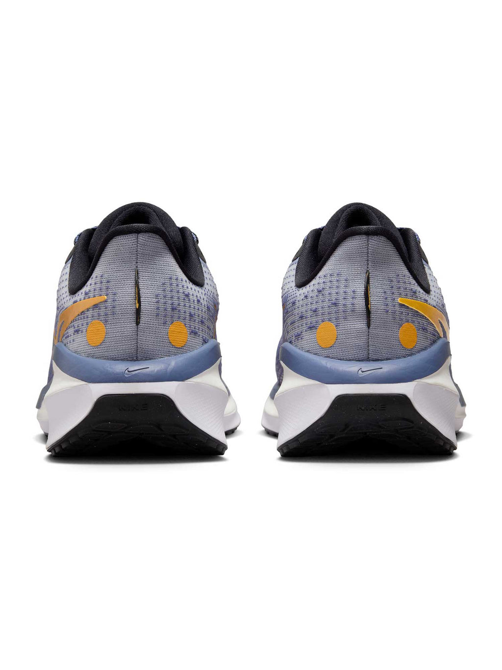 NIKE Обувки W VOMERO 17