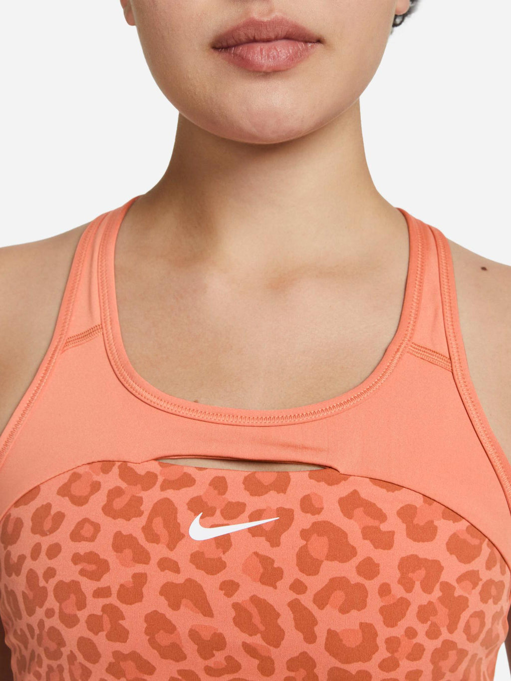 NIKE Спортен сутиен SWSH CRS BK AOP