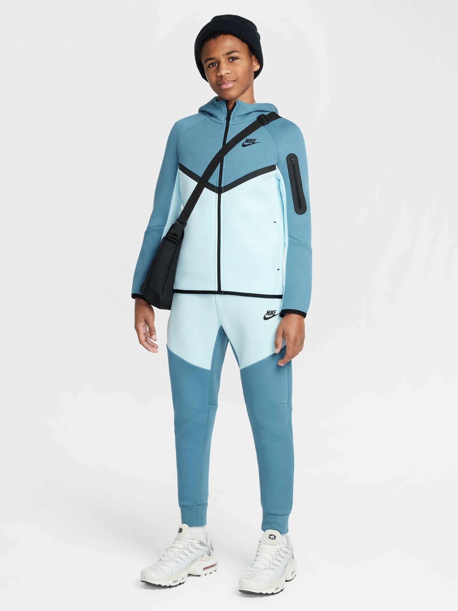 NIKE Спортно долнище B NSW TCH FLC JGGR - PD