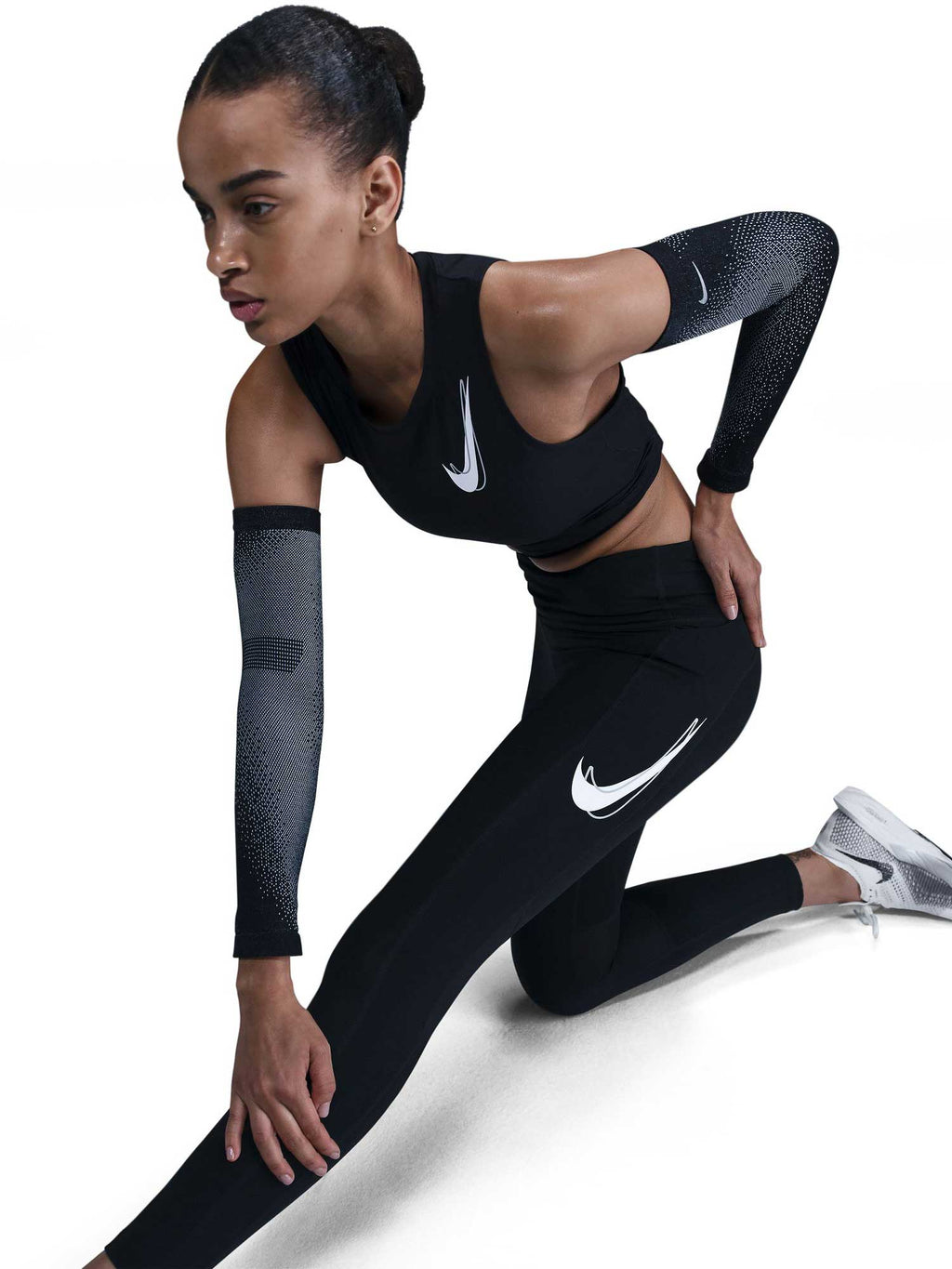 NIKE Клин W NK FAST DF MR 7/8 TGT SW