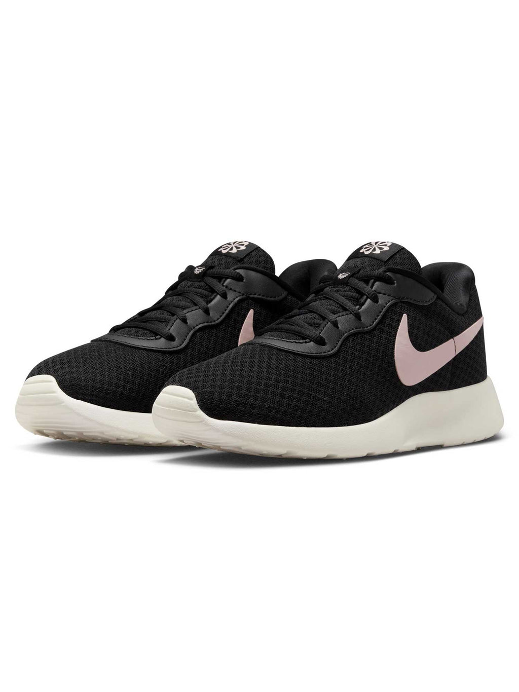 NIKE Обувки WMNS TANJUN FLYEASE