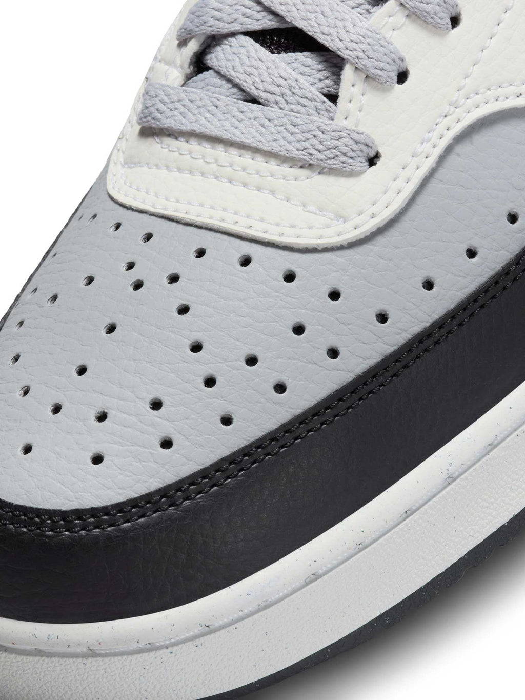 NIKE Обувки COURT VISION MID NN