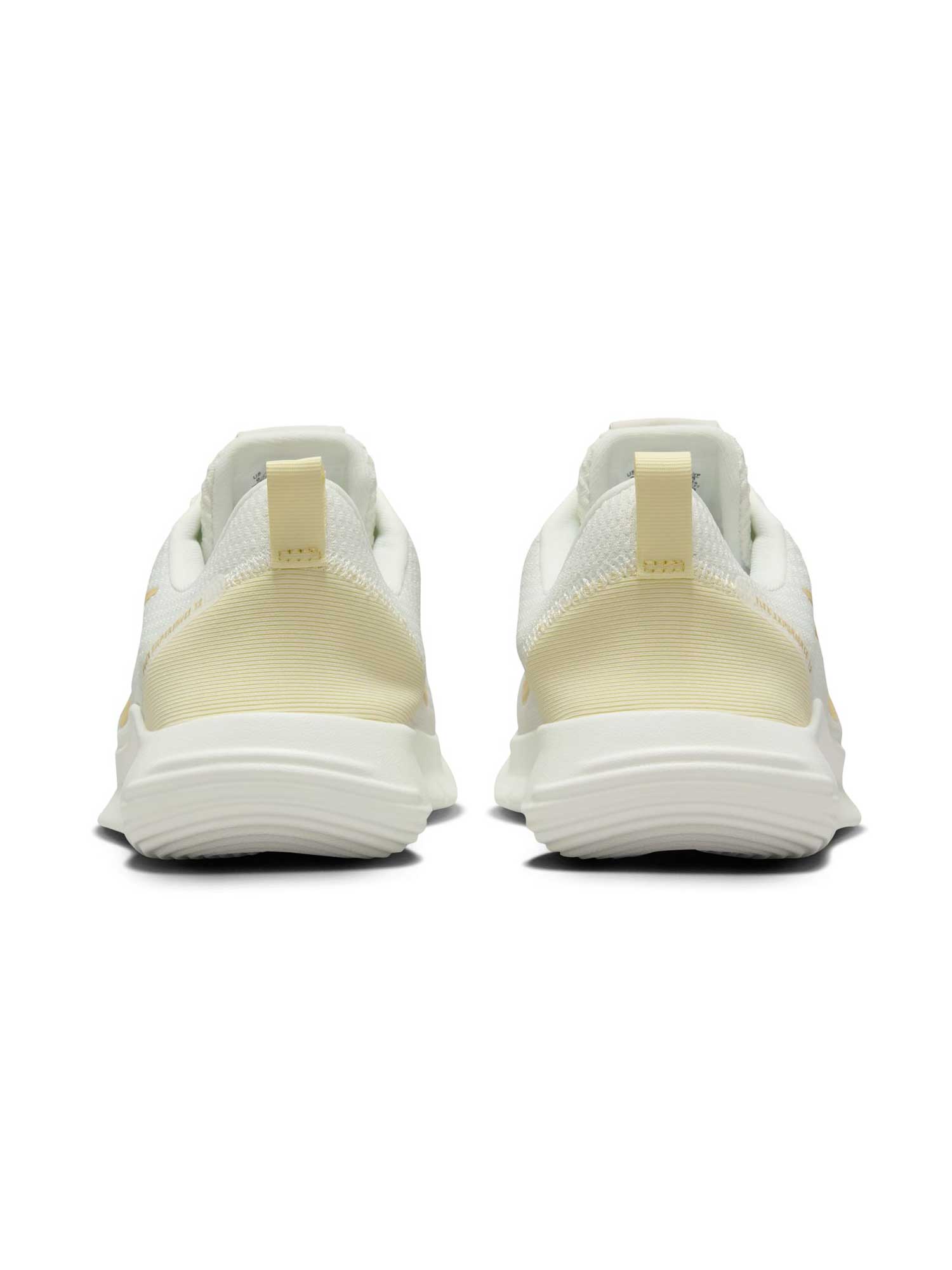 NIKE Обувки W FLEX EXPERIENCE RN 12