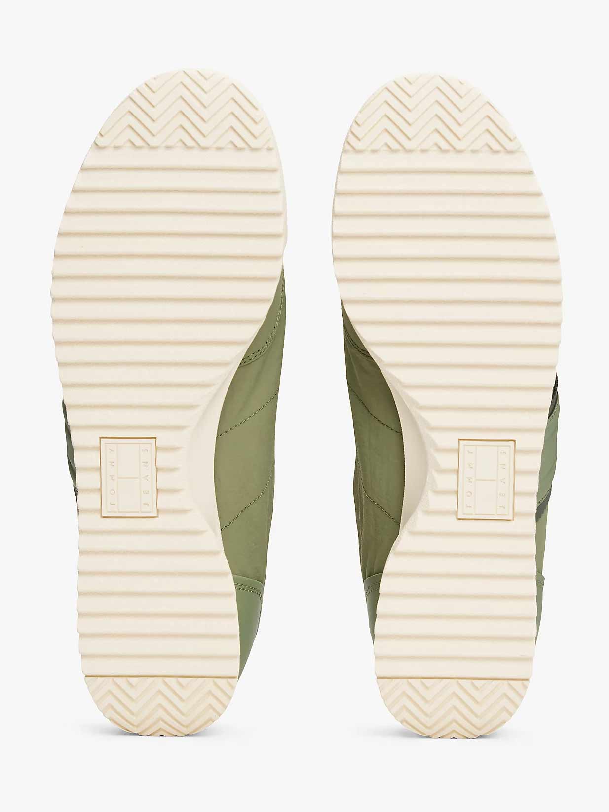 TOMMY JEANS Обувки TJM RUNNER CLEATED MIX MAT.