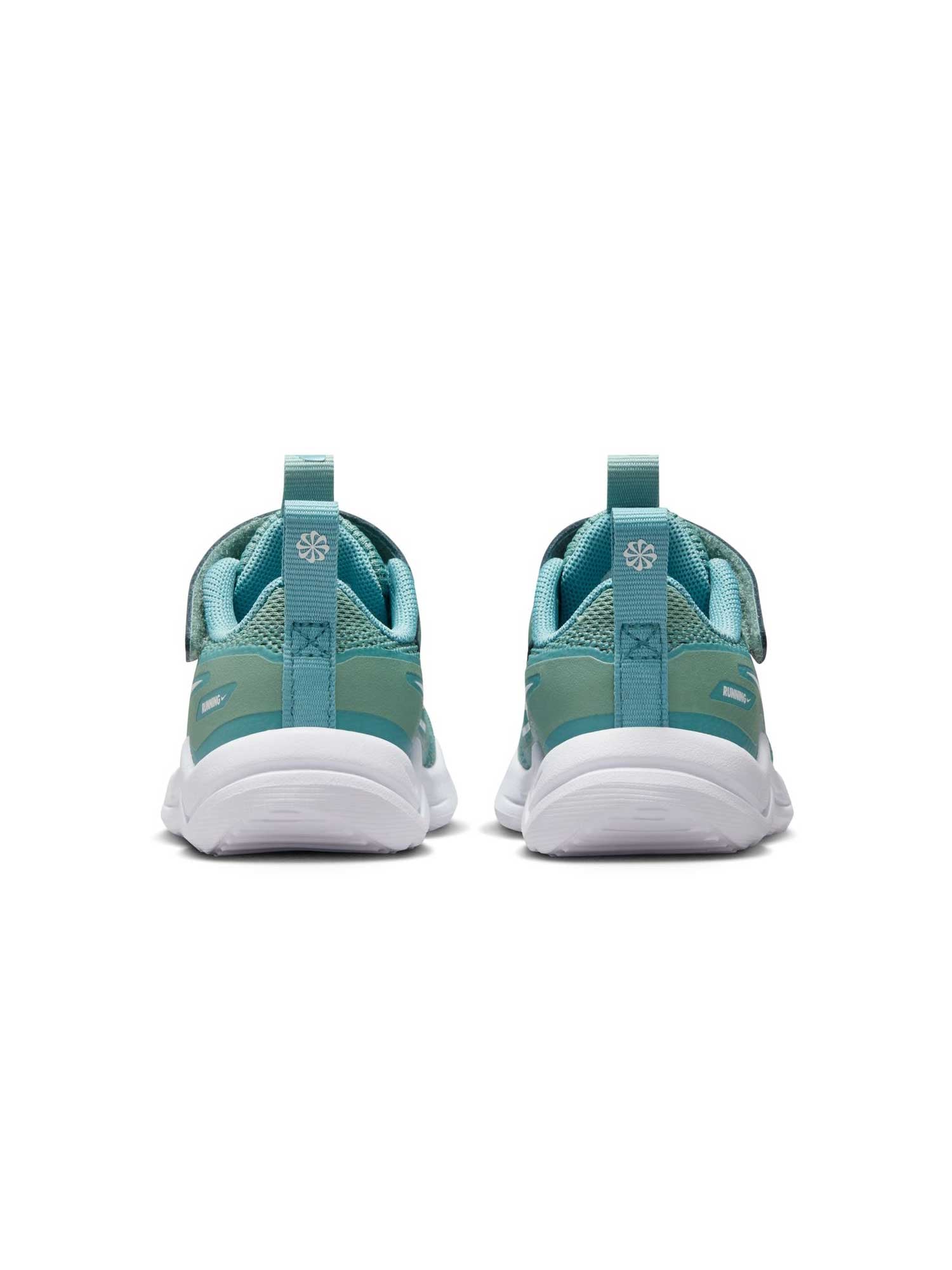 NIKE Обувки COSMIC RUNNER (TD)