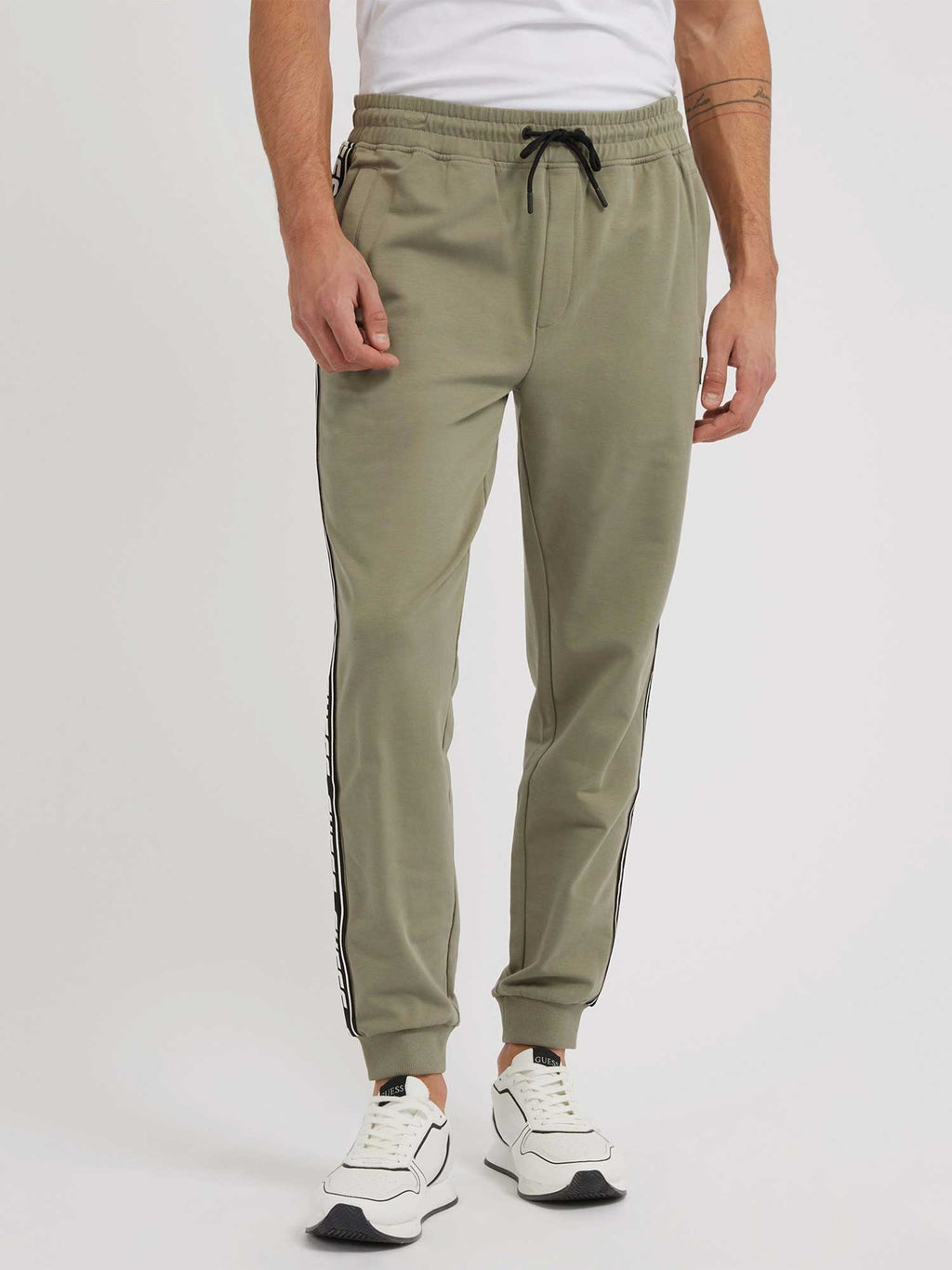 GUESS Спортно долнище NEW ARLO LONG PANT