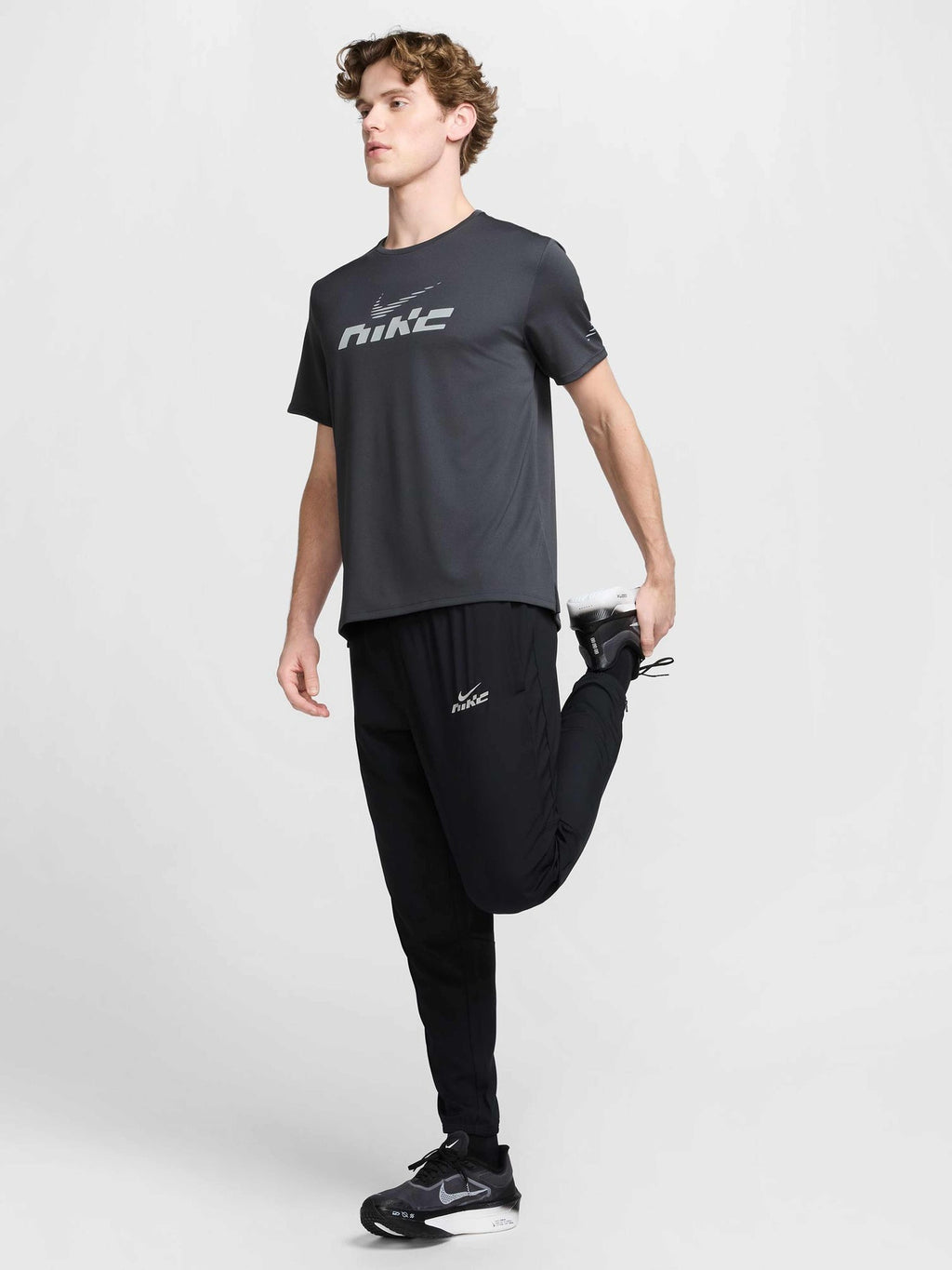NIKE Тениска M NK DF UV MILER FLASH SS