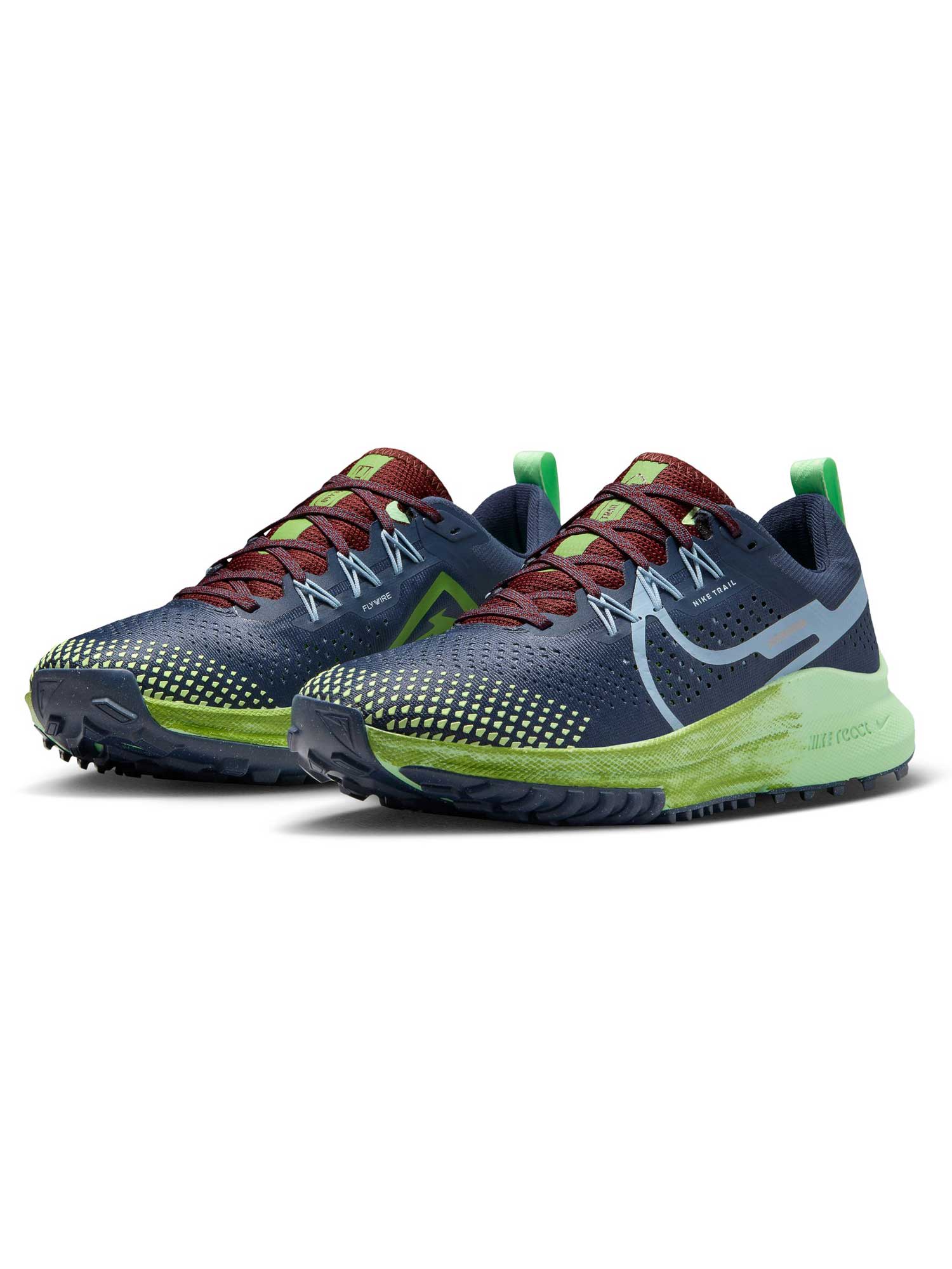 NIKE Обувки W REACT PEGASUS TRAIL 4