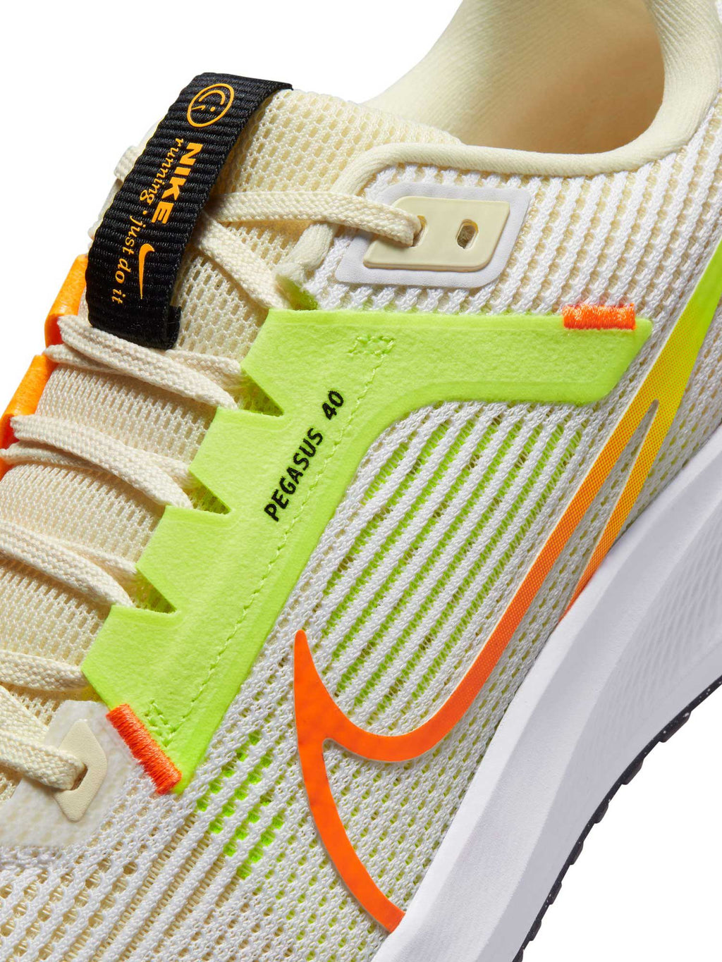 NIKE Обувки AIR ZOOM PEGASUS 40