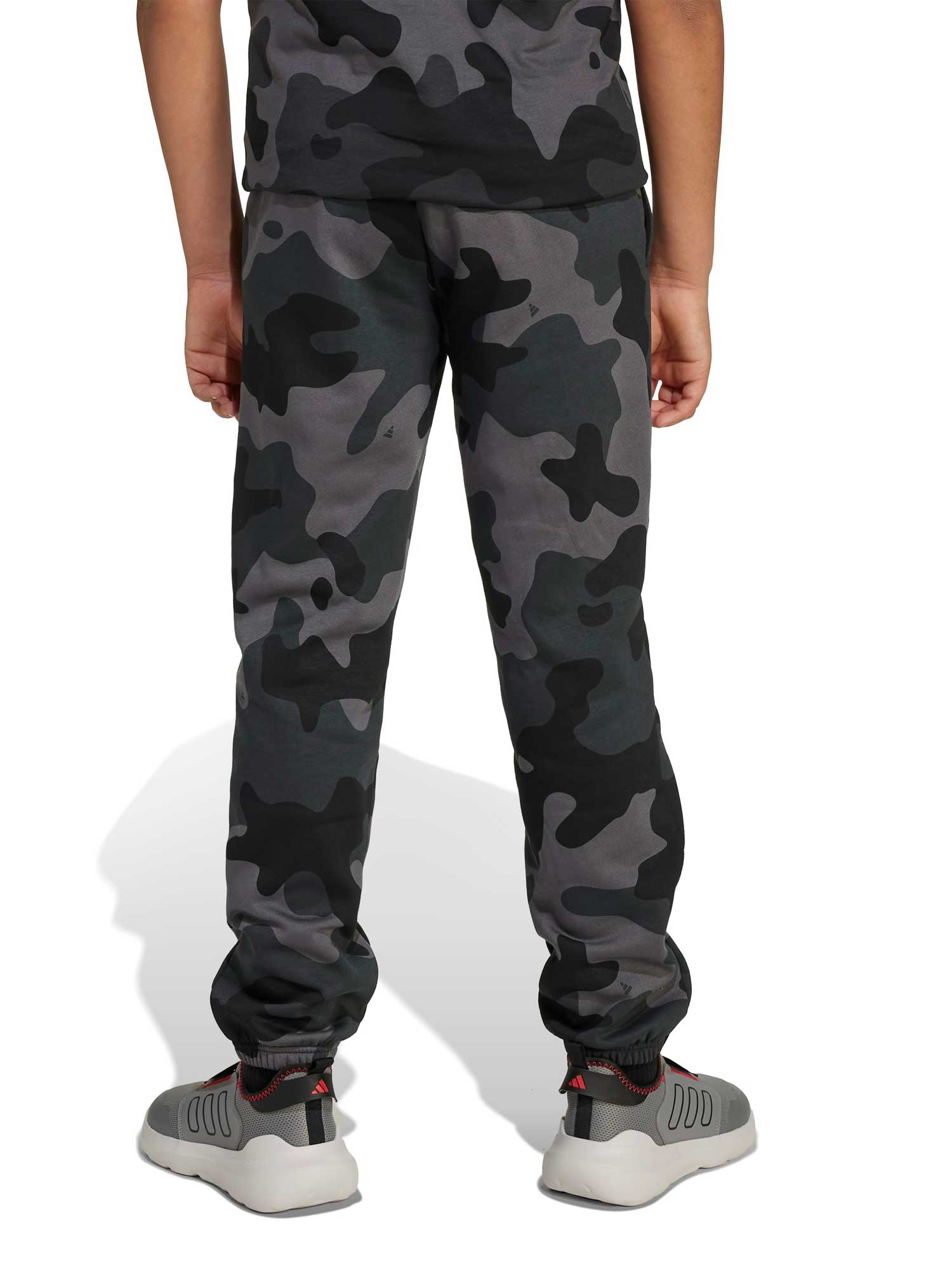 ADIDAS SPORTSWEAR Спортно долнище Seasonal Essentials Camo Fleece