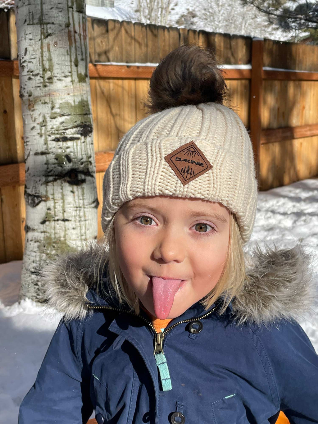 DAKINE Детска зимна шапка KIDS KYLIE