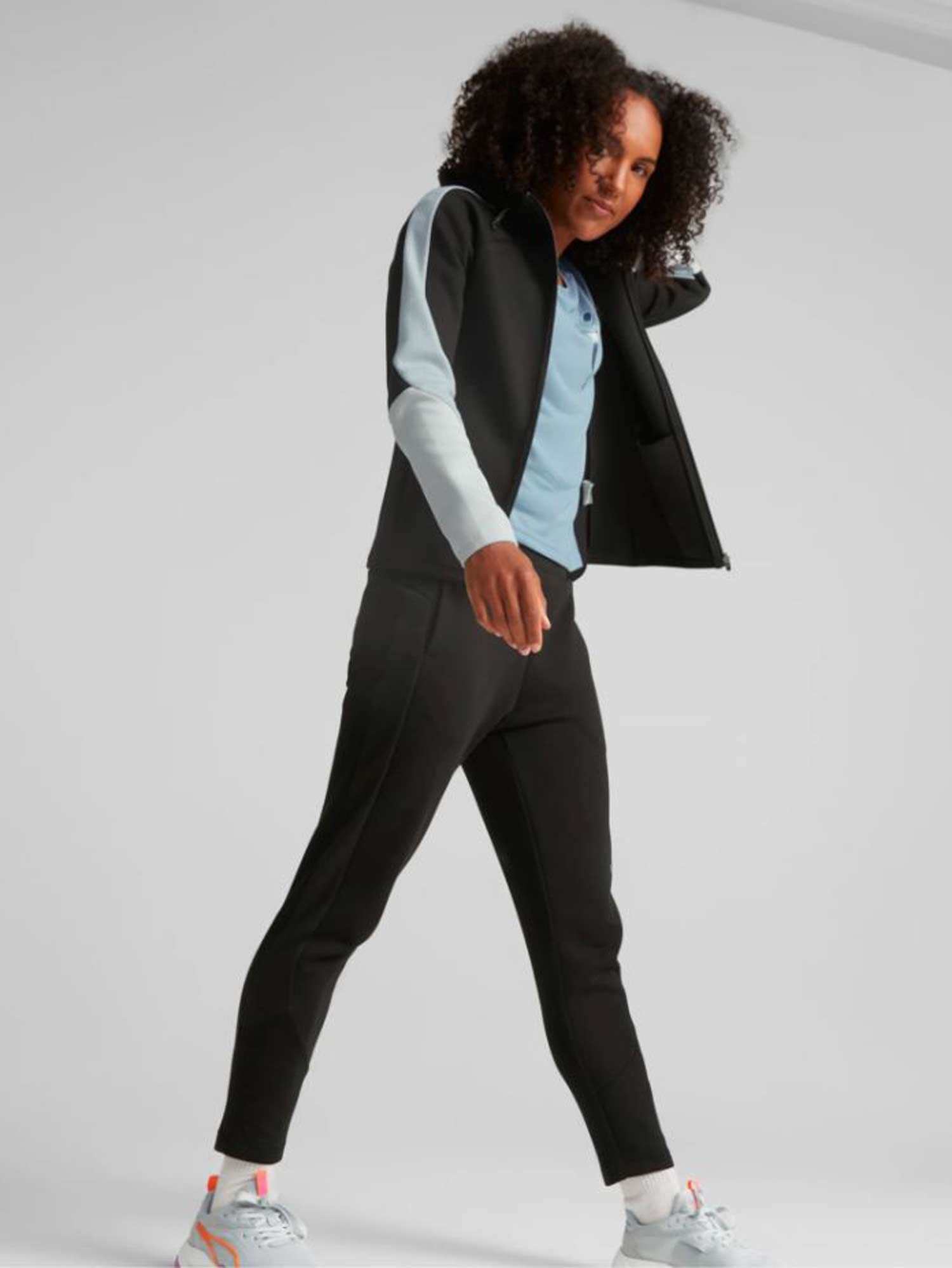 PUMA Суитшърт Evostripe
