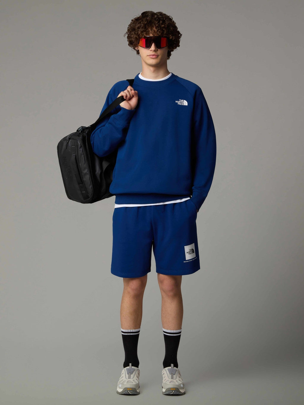 THE NORTH FACE Къси панталони M BOX NSE REGULAR SHORT
