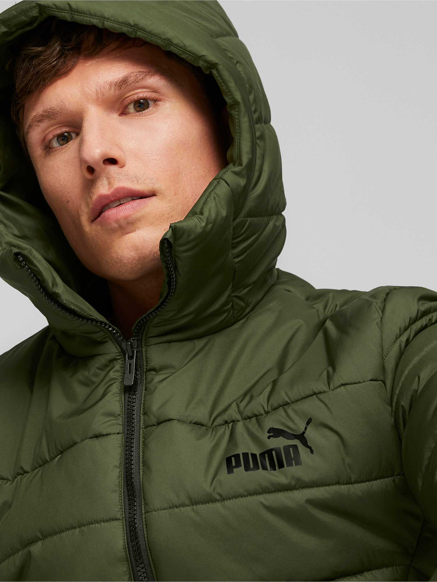 PUMA Яке ESS Hooded Padded
