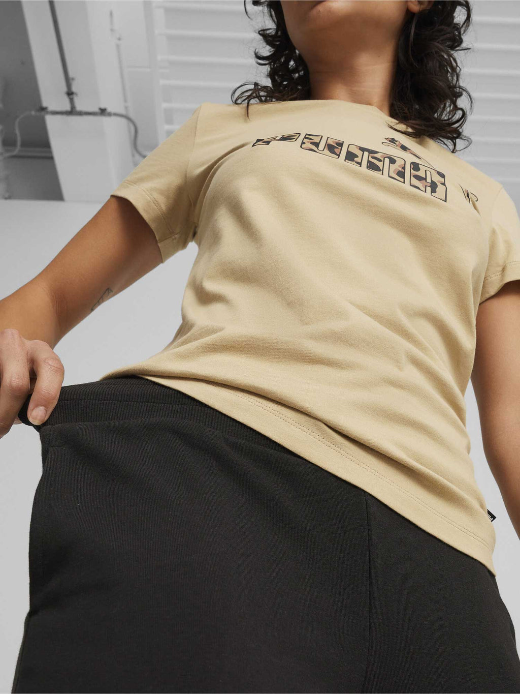 PUMA Спортно долнище ESS+ ANIMAL Pants TR