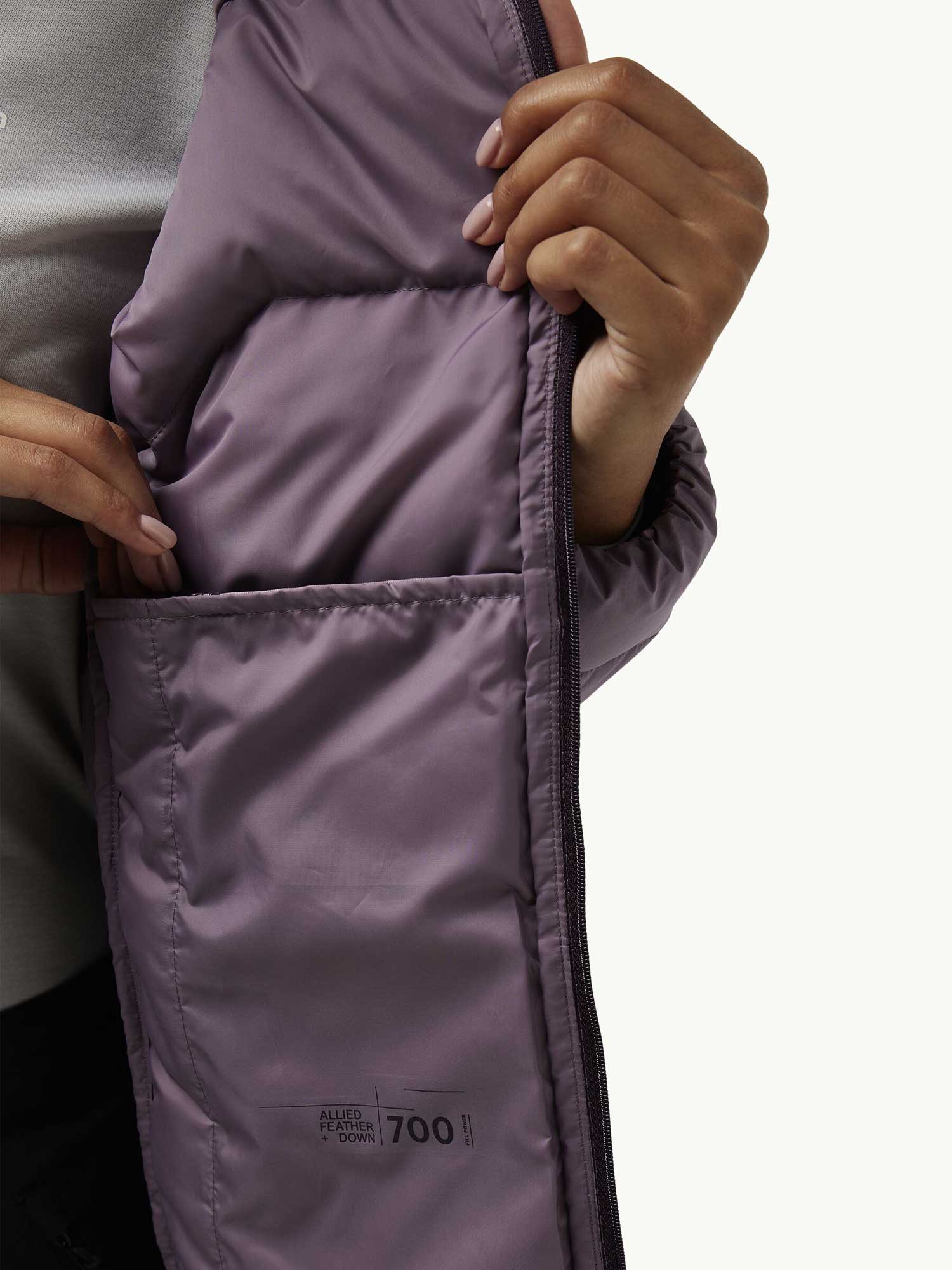 JACK WOLFSKIN Яке ATHER DOWN HOODY W RDS