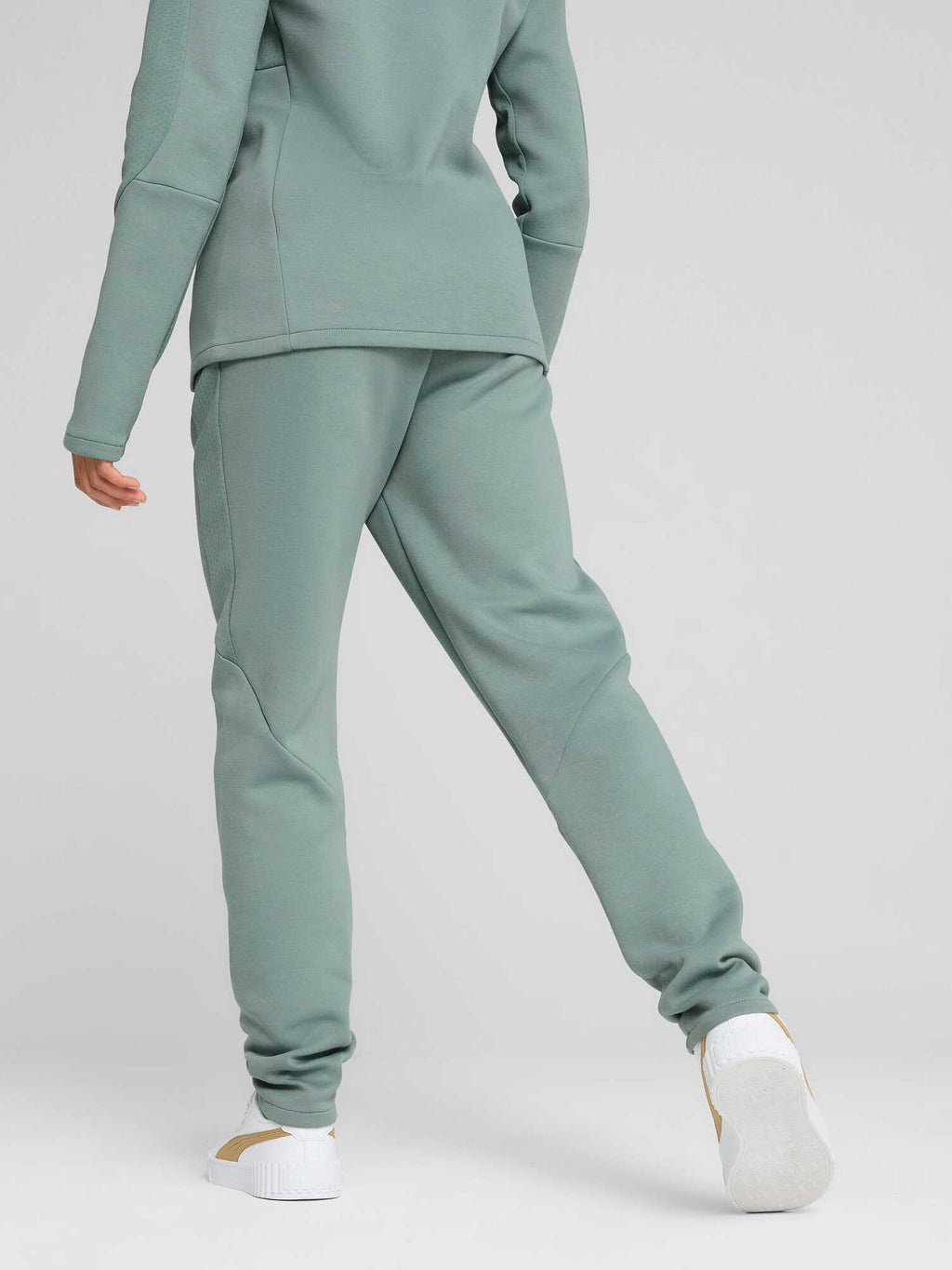 PUMA Спортно долнище EVOSTRIPE Sweatpants DK op
