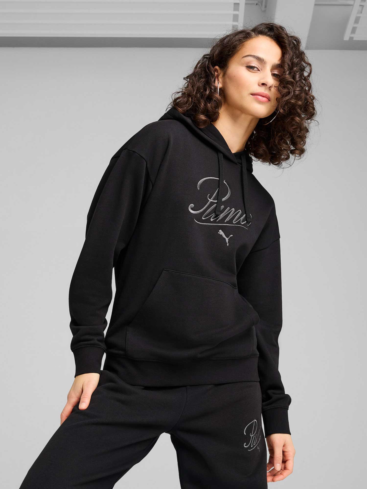 PUMA Суитшърт ESS SCRIPT Hoodie TR