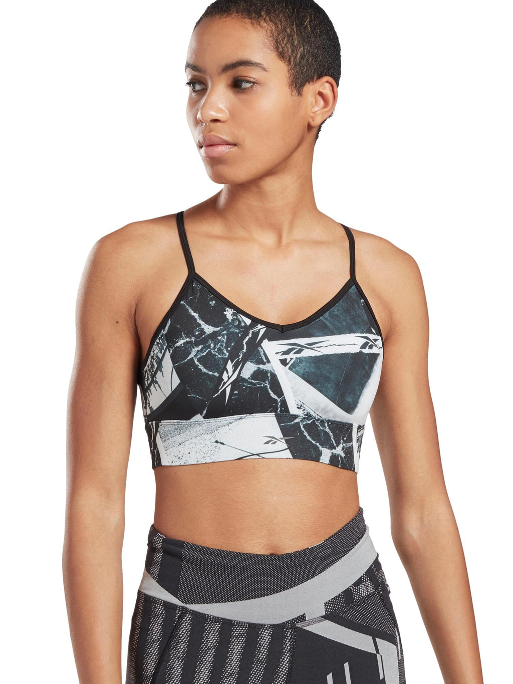 REEBOK Спортен сутиен Workout Ready