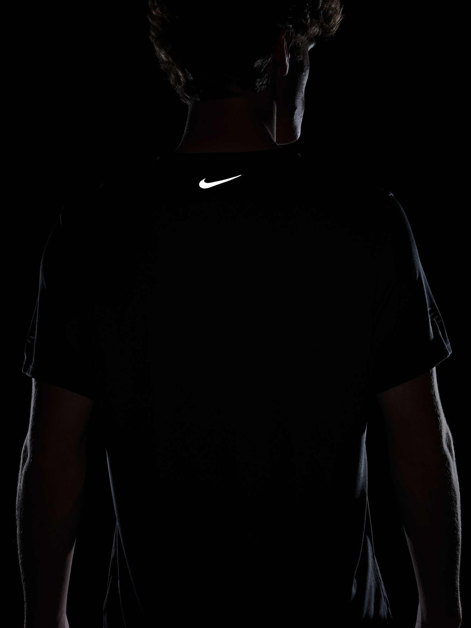 NIKE Тениска M NK DF UV MILER FLASH SS