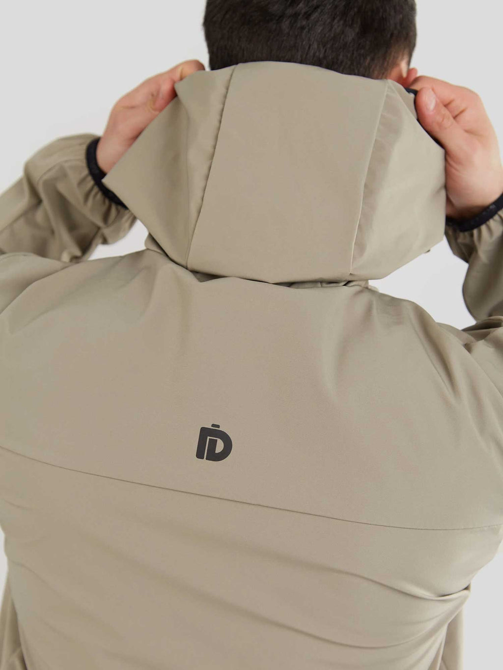 FUNDANGO Яке Alloy Hooded Softshell