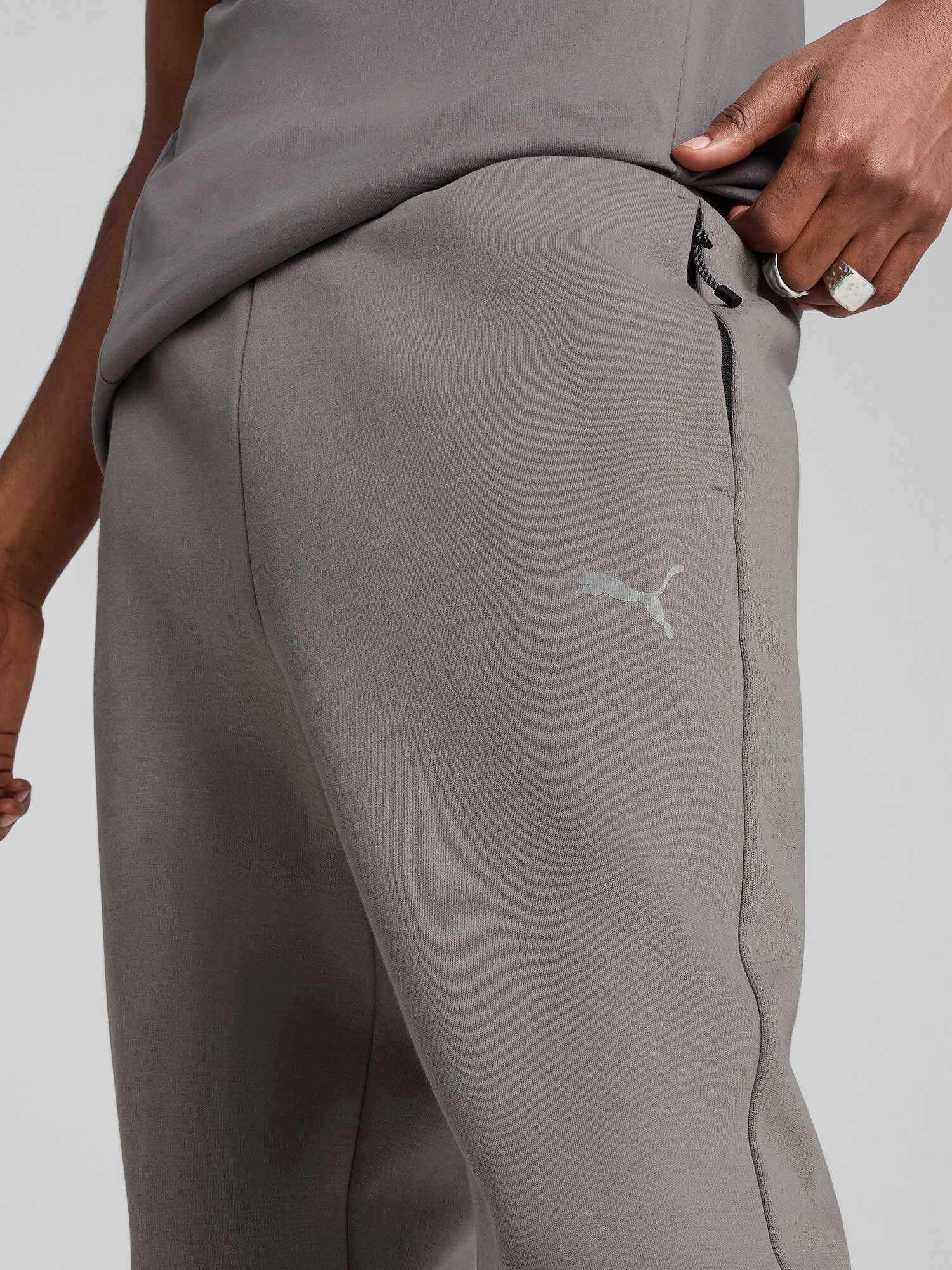 PUMA Спортно долнище EVOSTRIPE Pants DK op