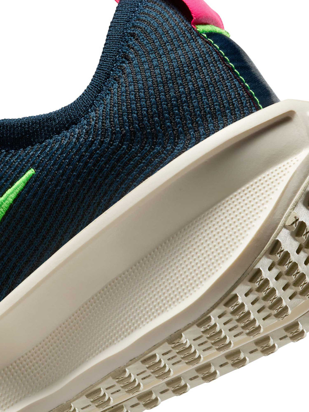 NIKE Обувки W INTERACT RUN