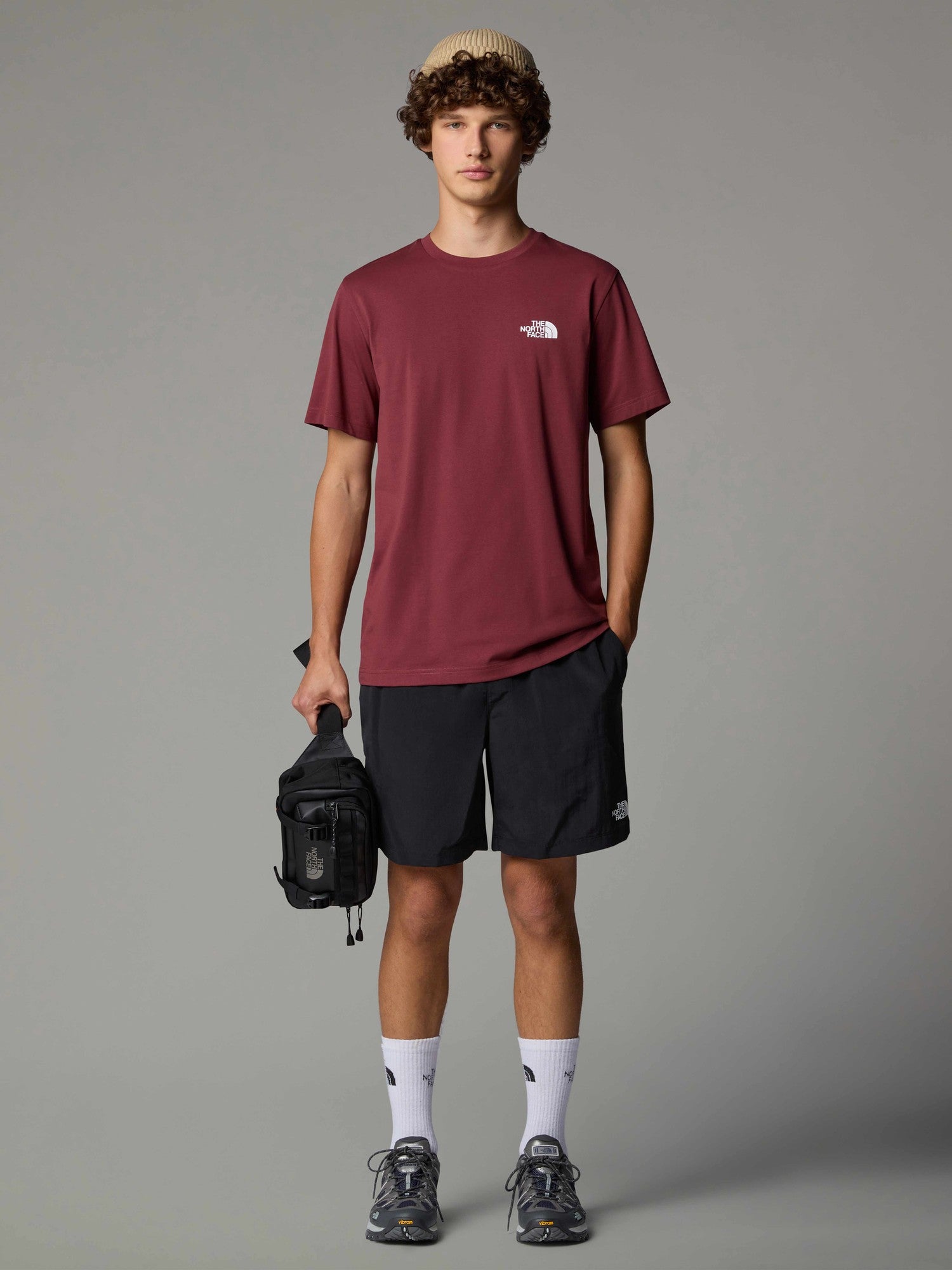 THE NORTH FACE Рокля W SS ESSENTIAL OVERSIZE TEE DRESS