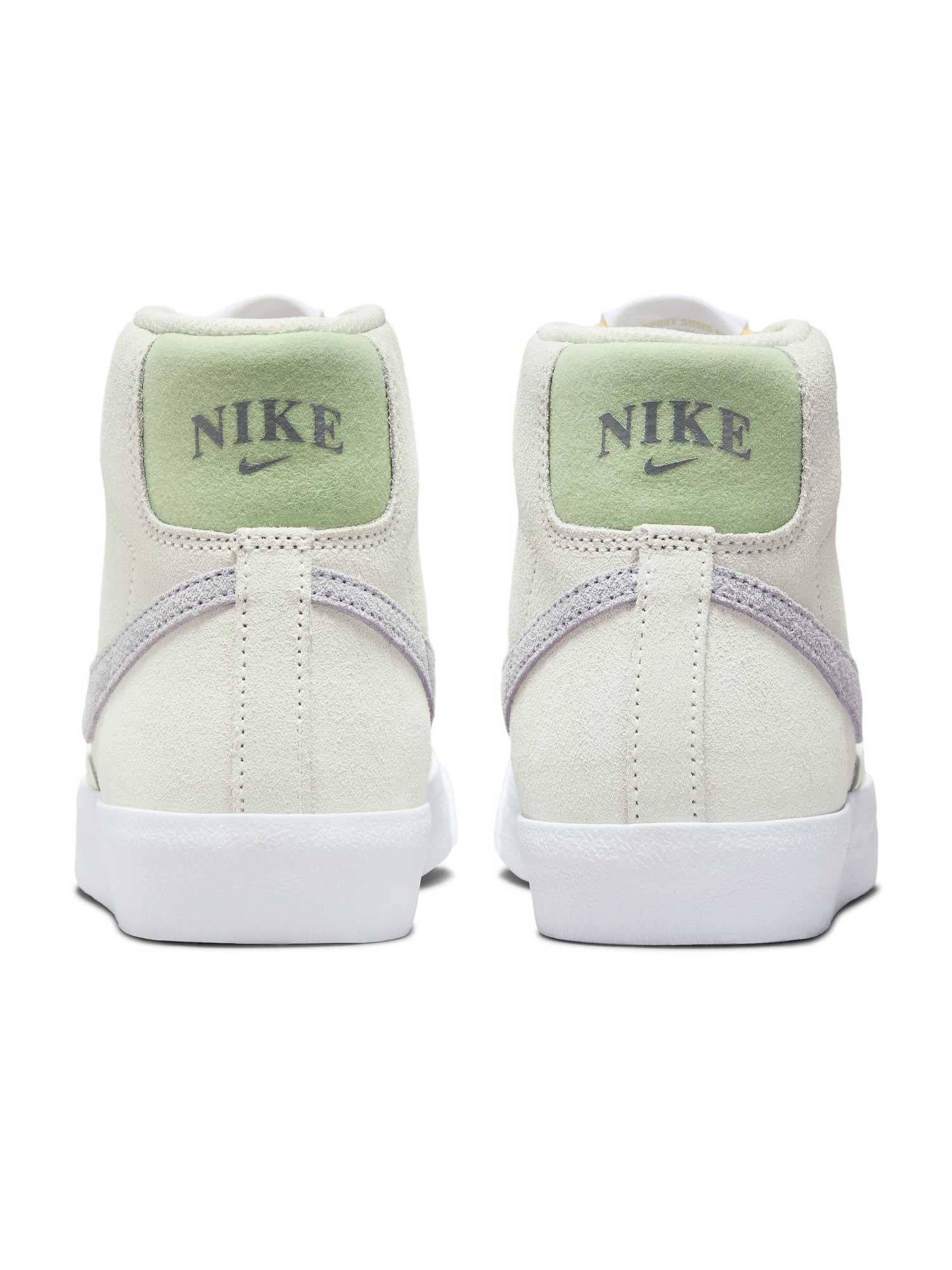NIKE Обувки WMNS BLAZER MID 77