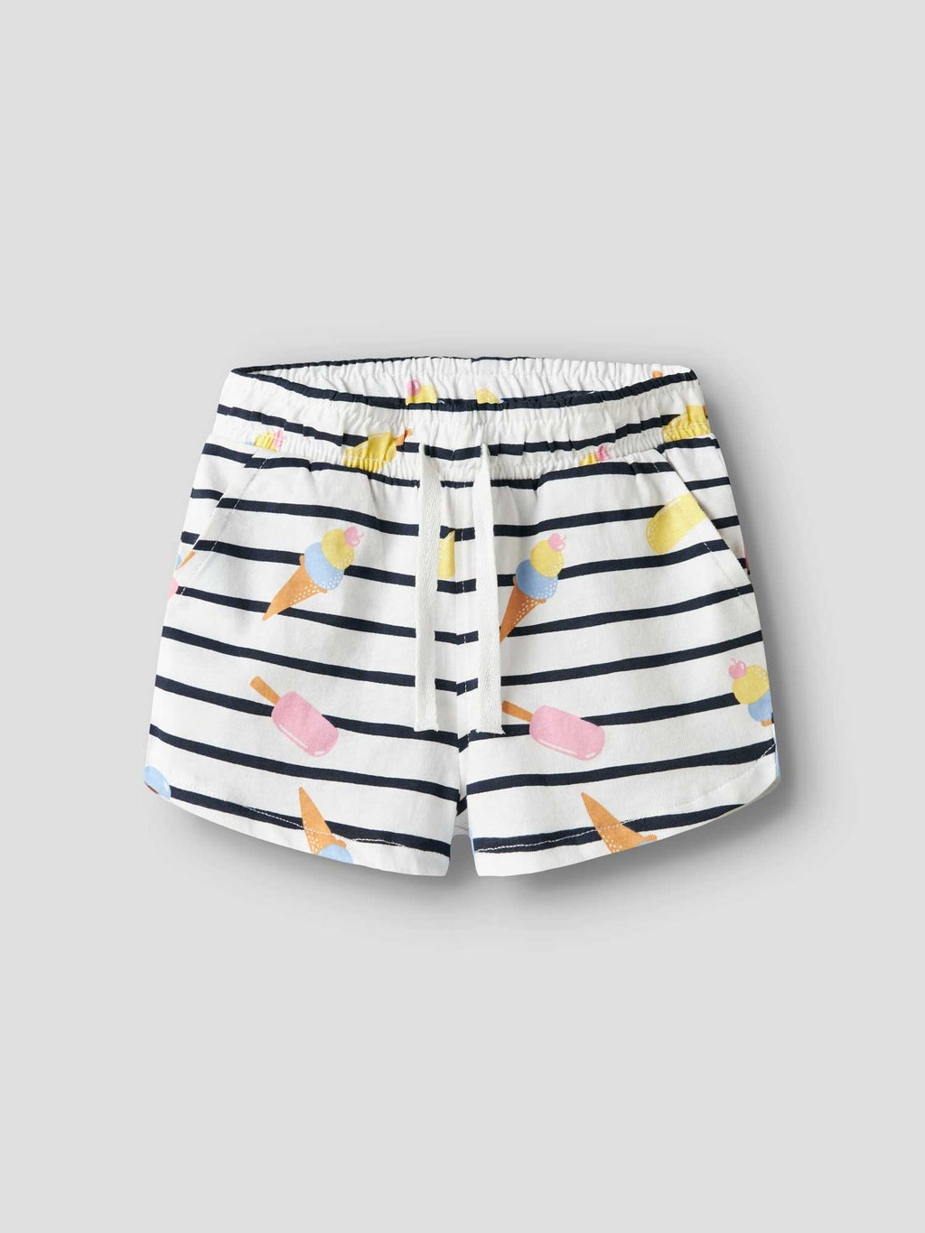 NAME IT Къси панталони NMFVIGGA SHORTS F1 NOOS