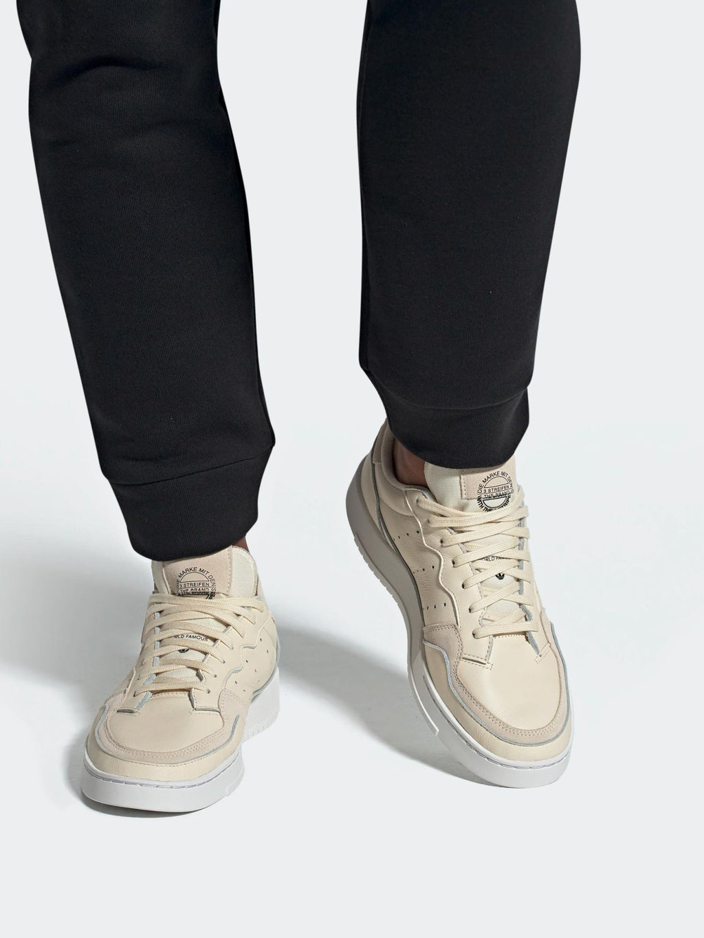 ADIDAS ORIGINALS Обувки SUPERCOURT V2